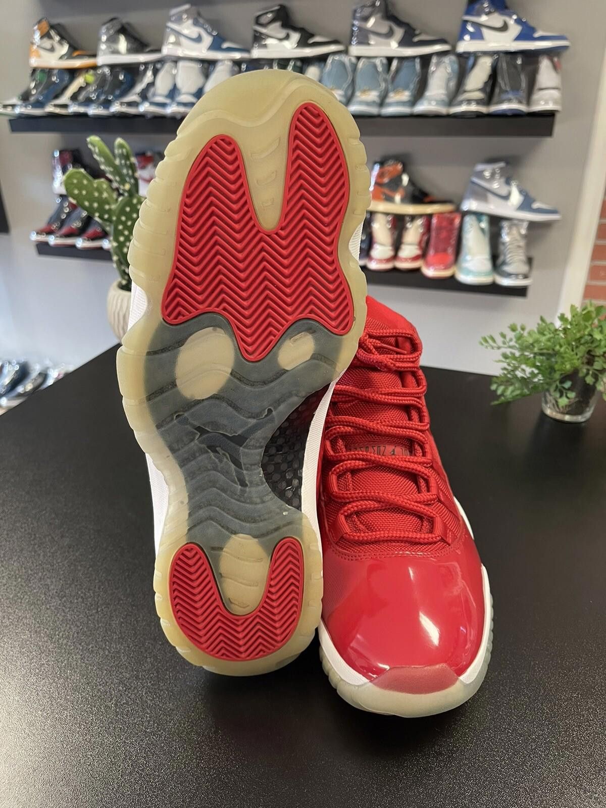 Jordan Brand Size 11 - Air Jordan 11 Retro Win Like 96 378037-623 Size US 11 / EU 44 - 7 Thumbnail