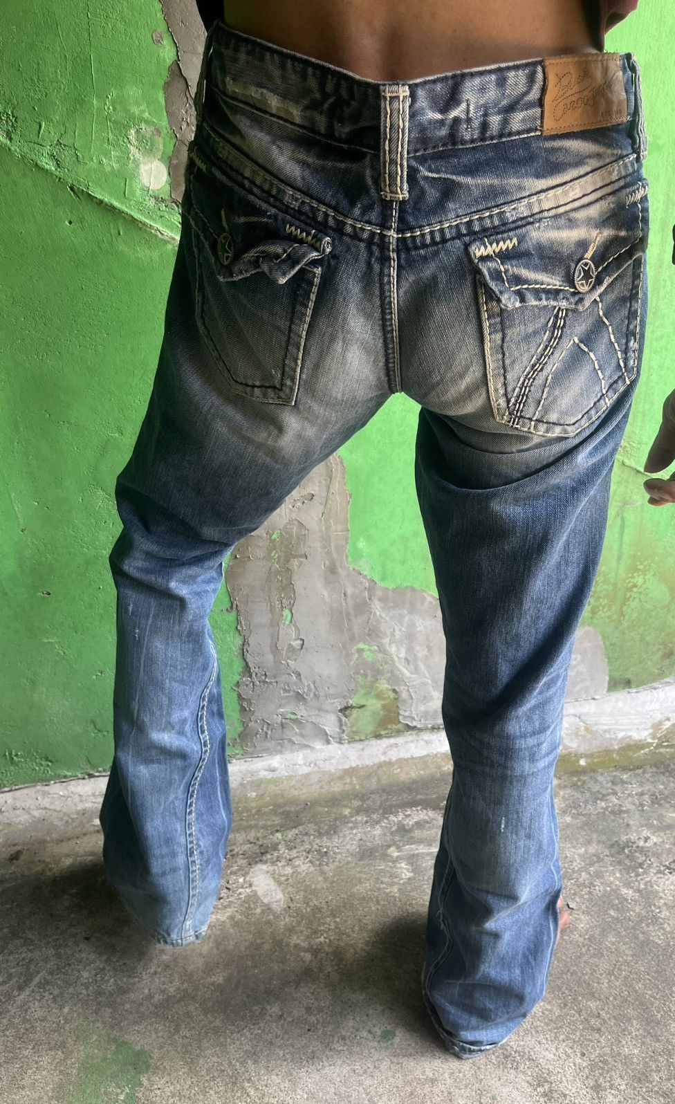 Isamu Katayama Backlash Vintage Buckaroo Distressed Flare Denim - Y2K Style Size US 31 - 8 Thumbnail