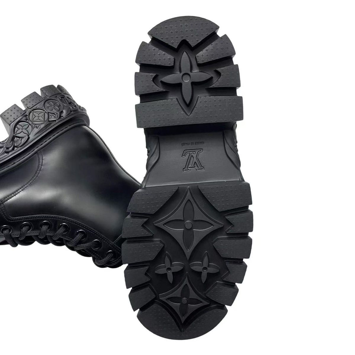 Louis Vuitton Louis Vuitton 8 Baroque Ranger Boots Black Calf Leather Size US 8 / EU 41 - 4 Thumbnail