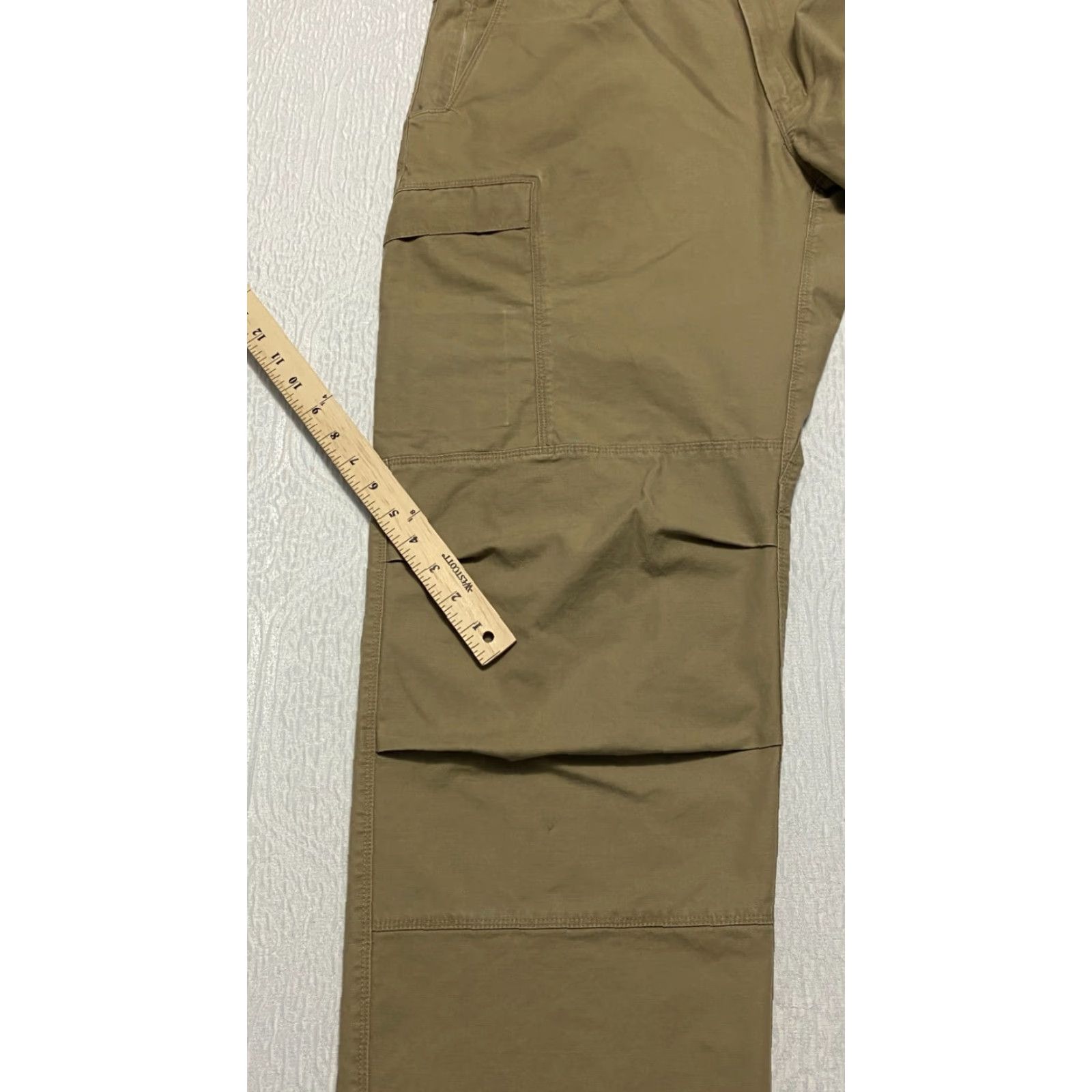 Vintage Vertx Cargo Pants Men's Size 36×34 Beige Relaxed Fit Elastic Waist Side Cargo Pocket Straight Pants Mens Beige 34 36 Verx Size US 34 / EU 50 - 2 Thumbnail
