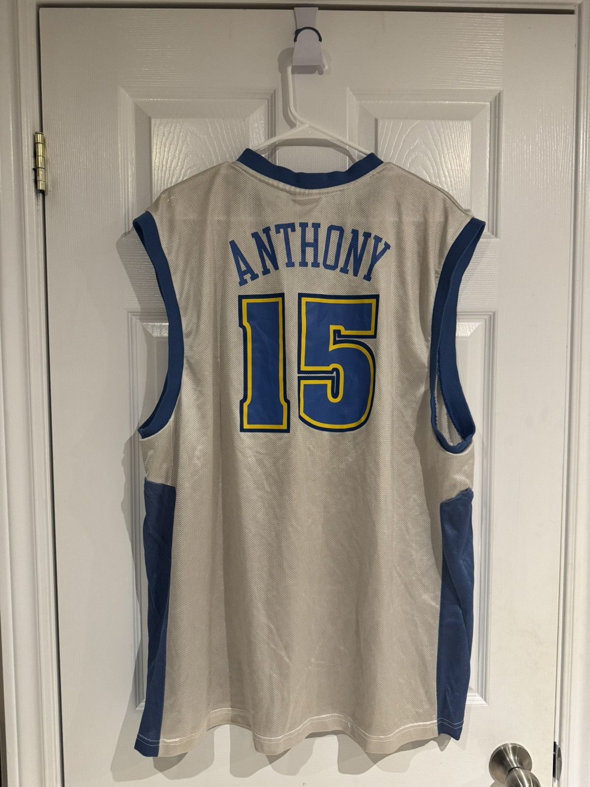 NBA Vintage Reebok Carmelo Anthony Nuggets Jersey White Size US XL / EU 56 / 4 - 4 Thumbnail