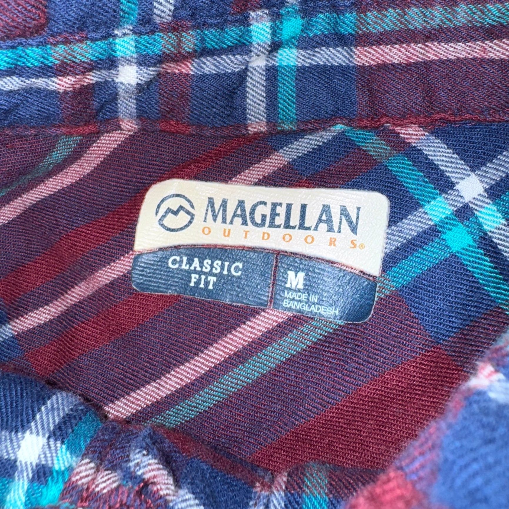 Vintage Magellan Shirt Plaid Button-Up Long Sleeve Classic Fit M Women Red Blue Maroon & Blue Plaid Shirt Size M / US 6-8 / IT 42-44 - 4 Thumbnail
