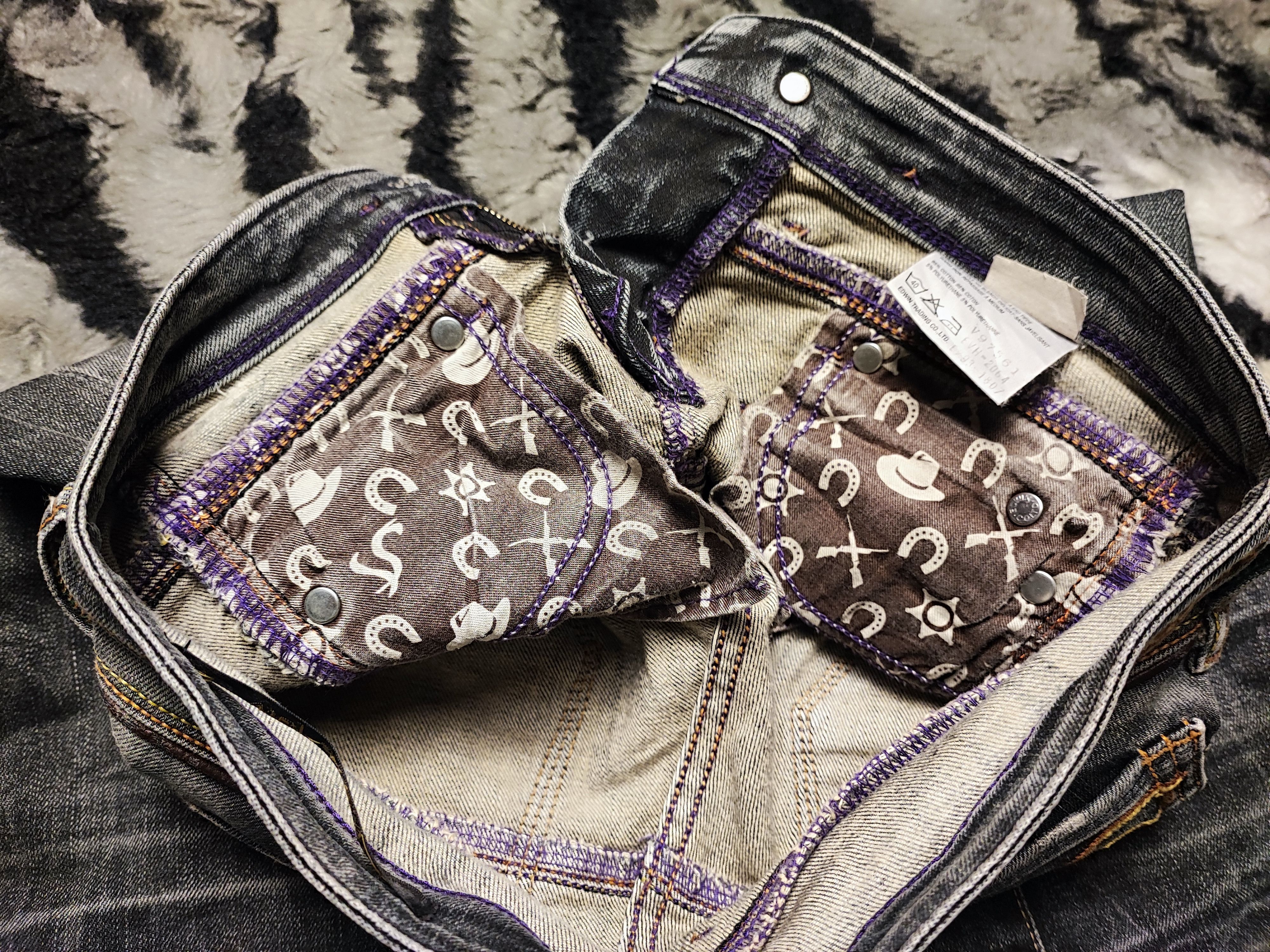 Undercover Vienus Something Edwin Flared Bootcut Low Rise Washed 26x31 Size 26" / US 2 / IT 38 - 19 Thumbnail