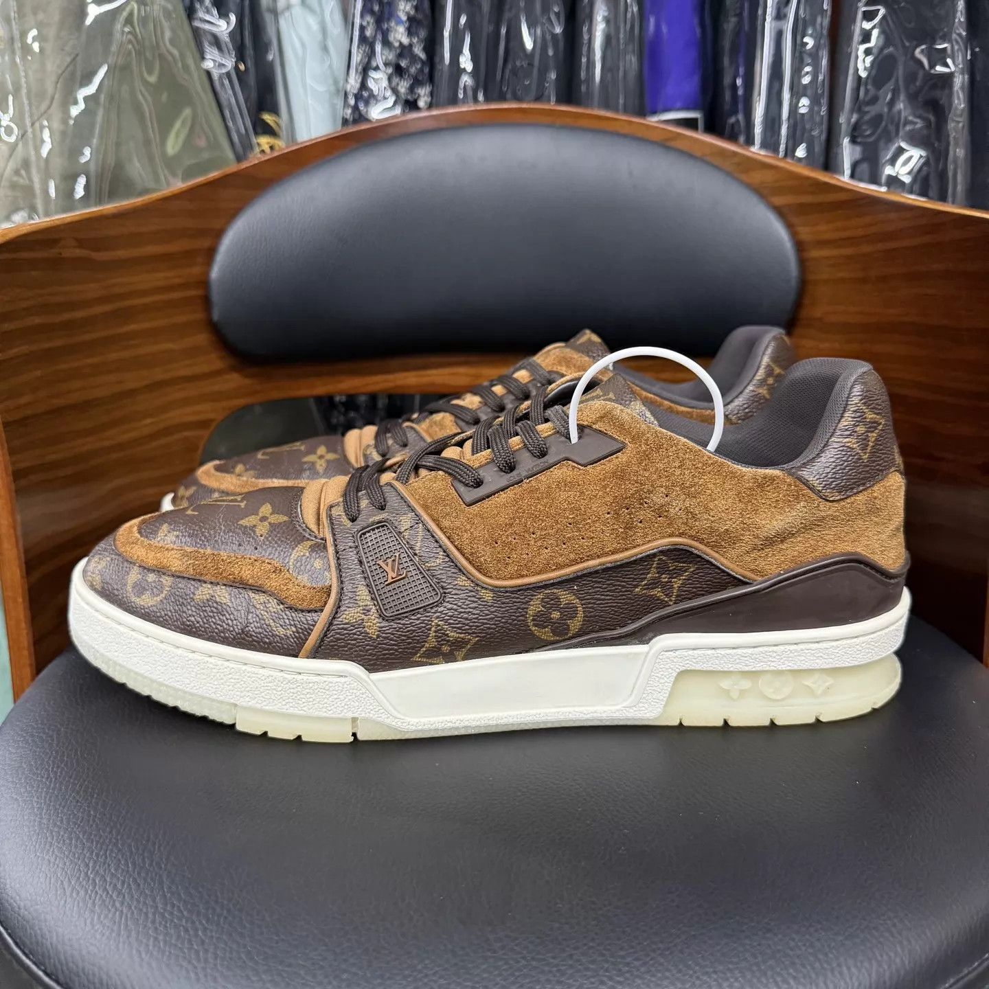Louis Vuitton LV Trainer Brown Monogram UK10/44 Lightly Used Size US 11 / EU 44 - 6 Thumbnail