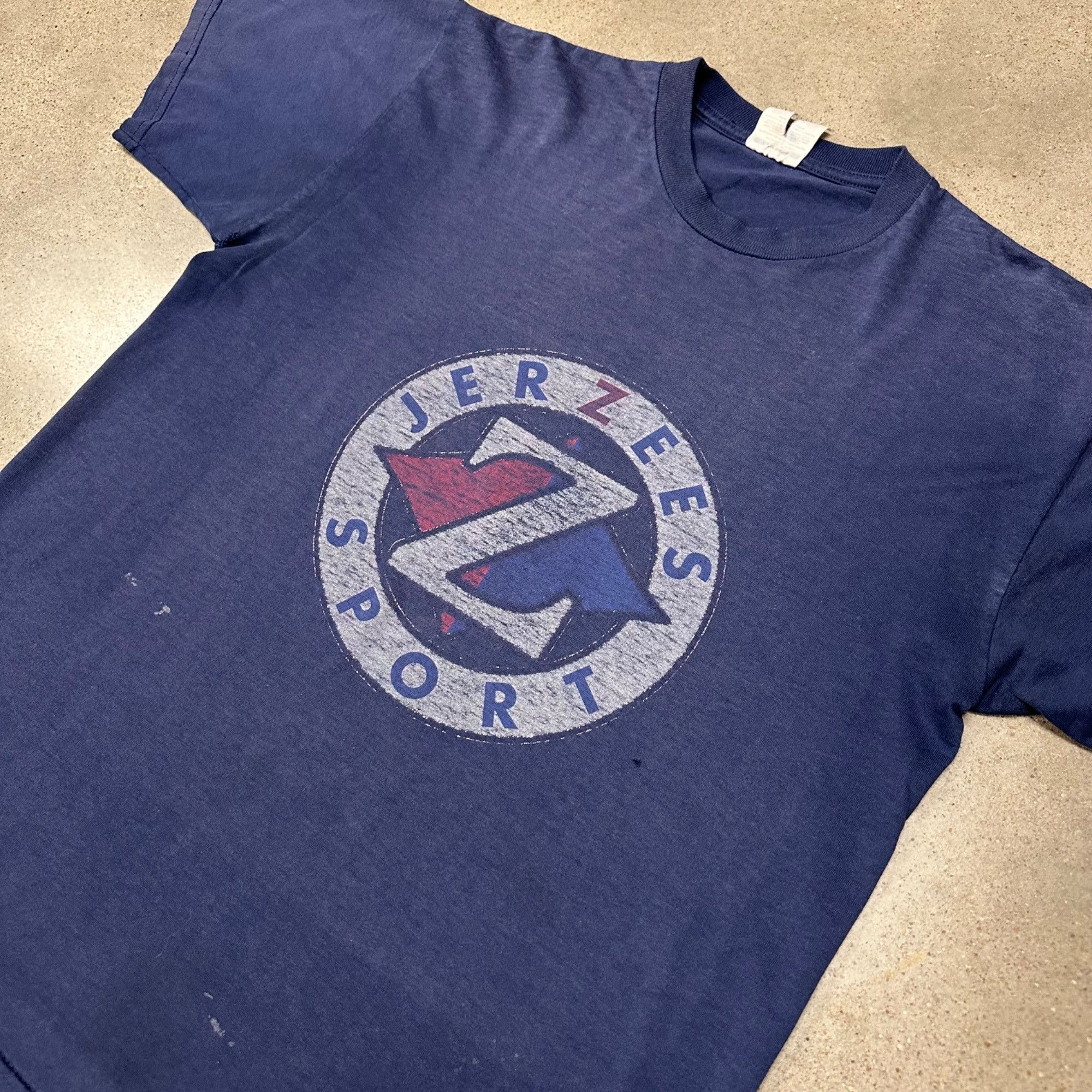Vintage Vintage 90s Jerzees Sport Brand Logo Shirt Size US L / EU 52-54 / 3 - 3 Thumbnail