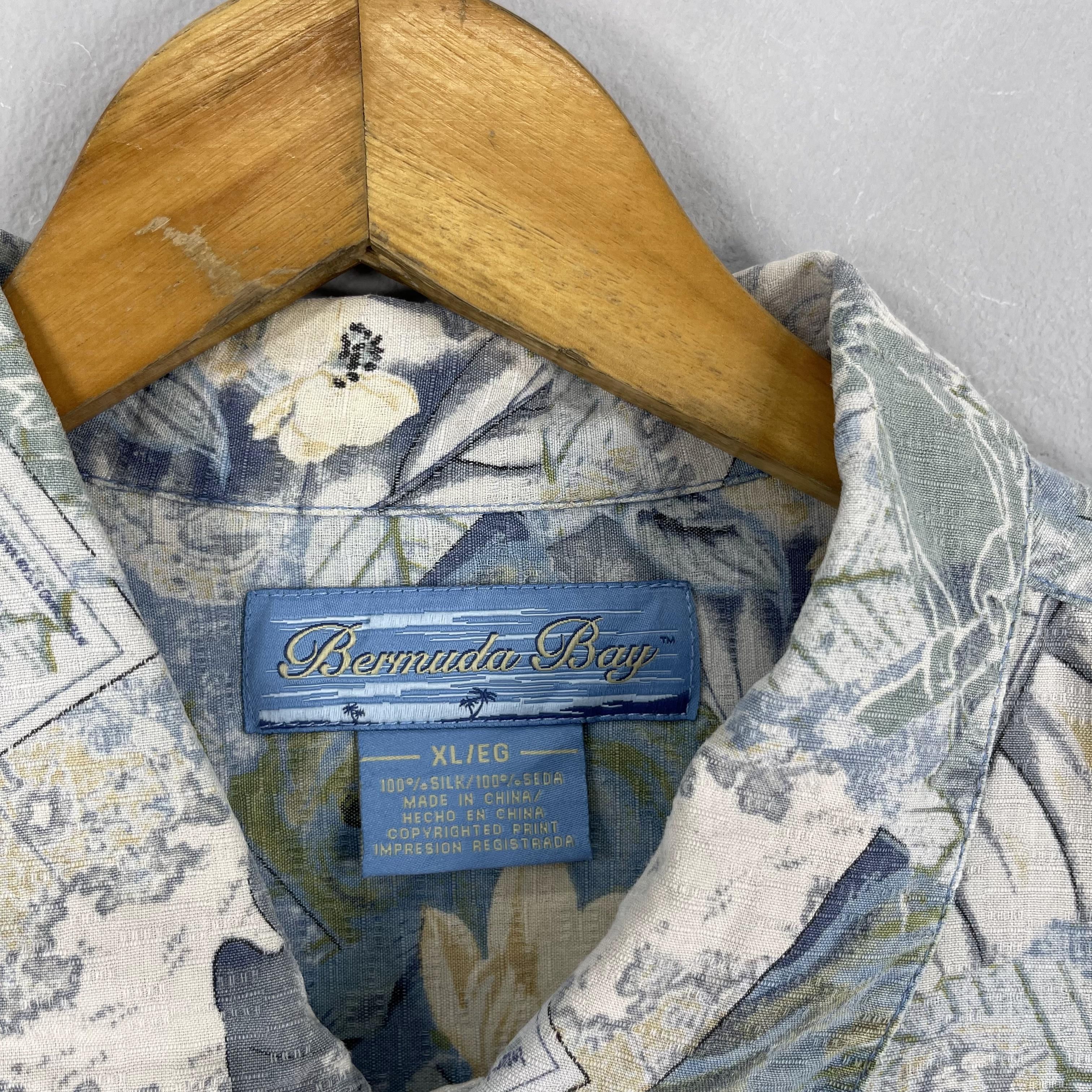 Vintage Vintage Hawaiian Aloha Floral Beach Surfing Motive Shirt Size US XL / EU 56 / 4 - 5 Thumbnail