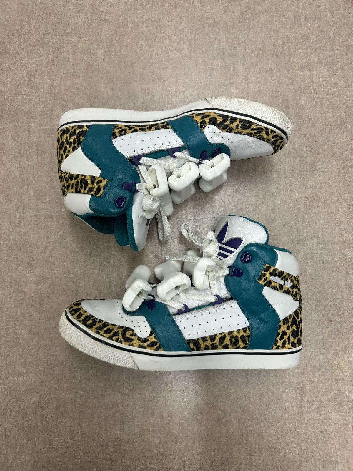 Adidas × Jeremy Scott Adidas Jeremy Scott JS Flintstones Bones A$AP ROCKY PESO Size US 10 / EU 43 - 3 Thumbnail
