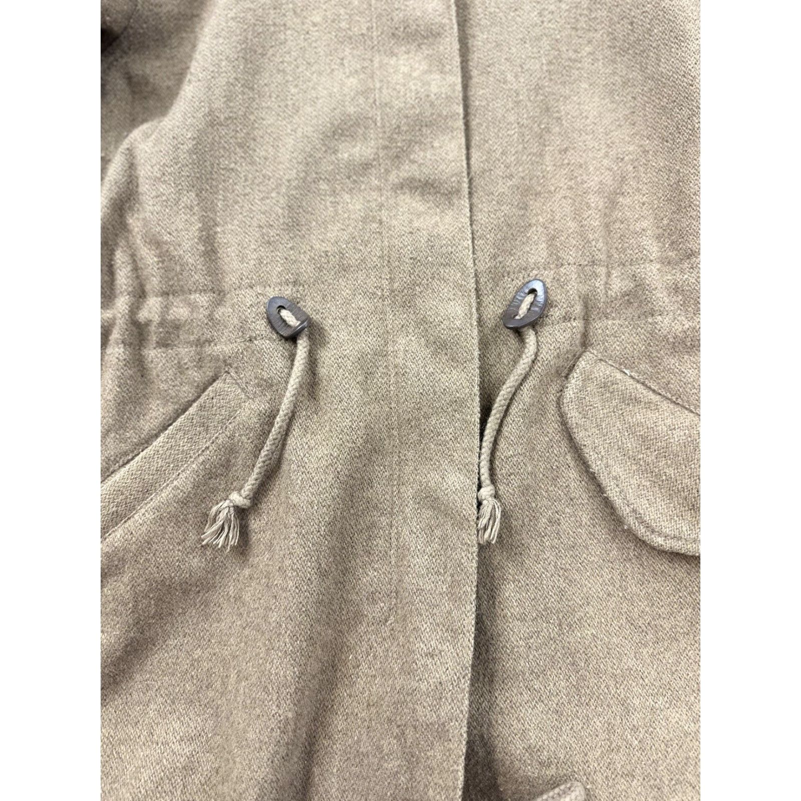 Eddie Bauer Eddie Bauer Jacket Womens XS Brown Wool Blend Parka Long Coat Lined Fur Polyester Button Zip Travel Casual Dirt? (note: remove question) Size XS / US 0-2 / IT 36-38 - 4 Thumbnail
