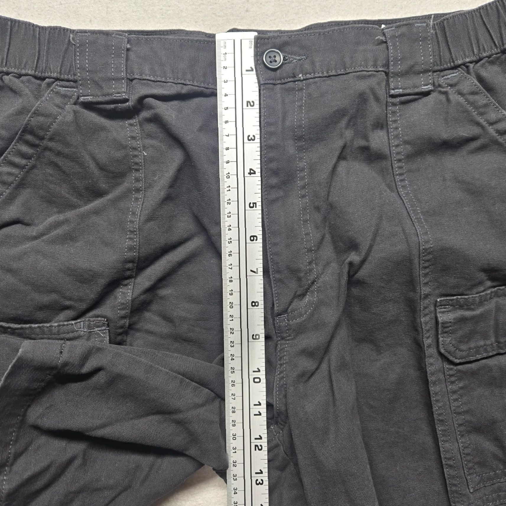 Savane SAVANE Black Cargo Shorts Cotton Adult Women 38 Pants Cargo Pocket 7.5 Inseam Twill Regular Elastic Pockets Outdoor Hiking Women Size 26" / US 2 / IT 38 - 7 Thumbnail