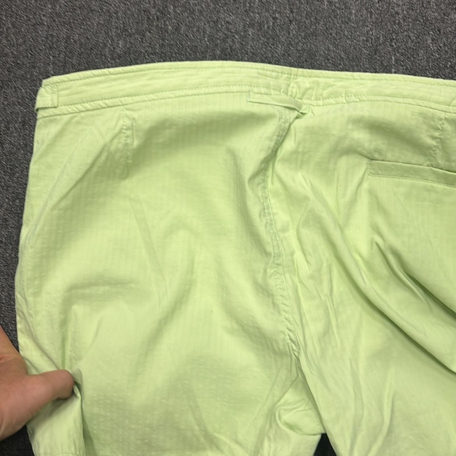 Kiwi NWT Kiwi Light Green Swim Shorts Size XL Size US 40 / EU 56 - 6 Thumbnail