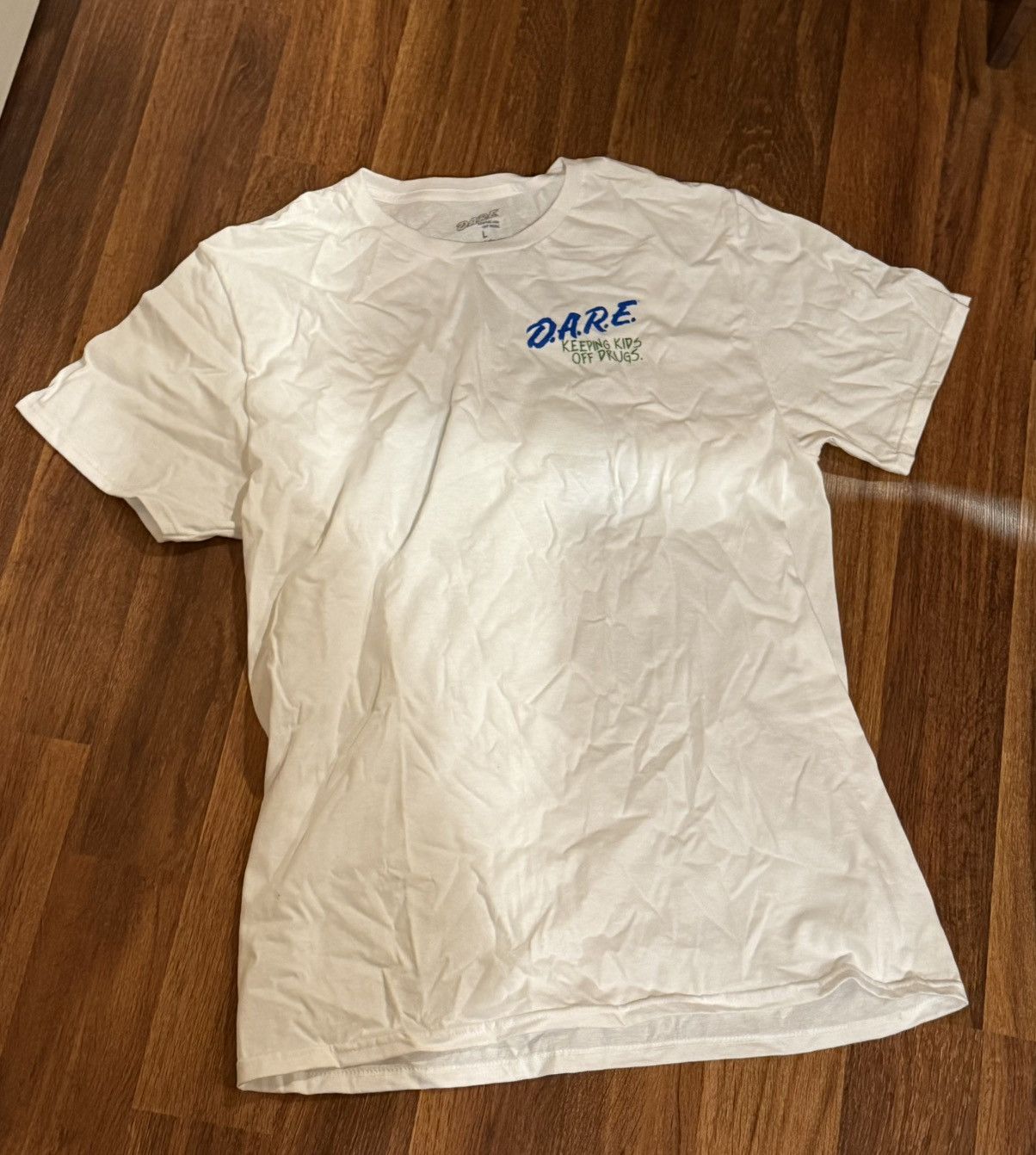 D.A.R.E × Vintage Authentic D.A.R.E. T-Shirt - Digs Will Tear Our World Apart Size US L / EU 52-54 / 3 - 3 Thumbnail