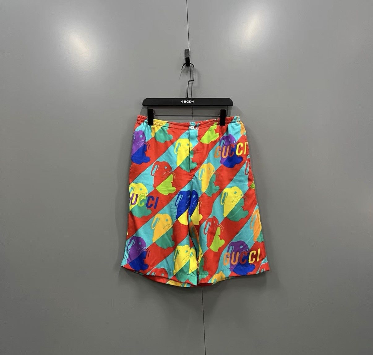 Gucci Gucci Twill Brand Logo Shorts J41 Size US 34 / EU 50 - 1 Thumbnail