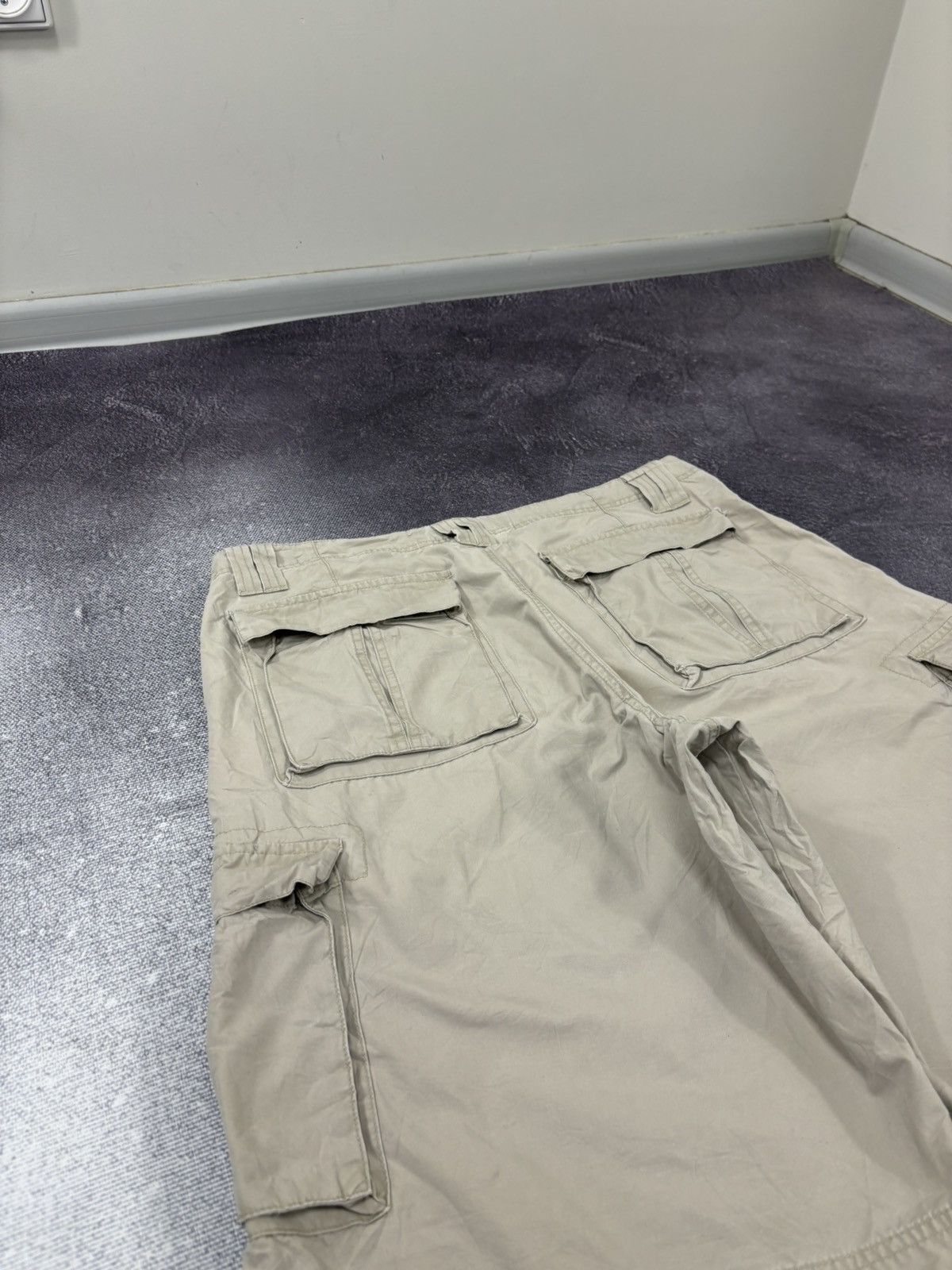 Lee Vintage Lee Dungarees Y2K Beige Work Hype Baggy Cargo Shorts Size US 36 / EU 52 - 15 Thumbnail