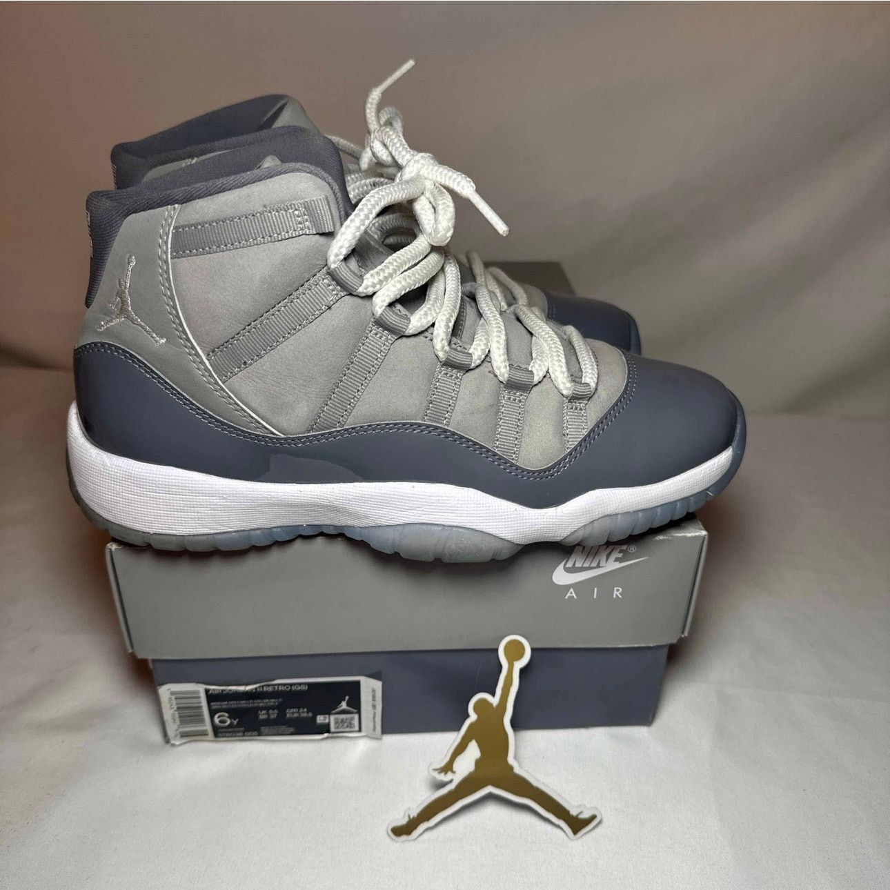 Jordan Brand × Nike Size 6 - Air Jordan 11 Retro GS Cool Grey 2021 Men's Shoes Size US 6 / EU 39 - 1 Thumbnail