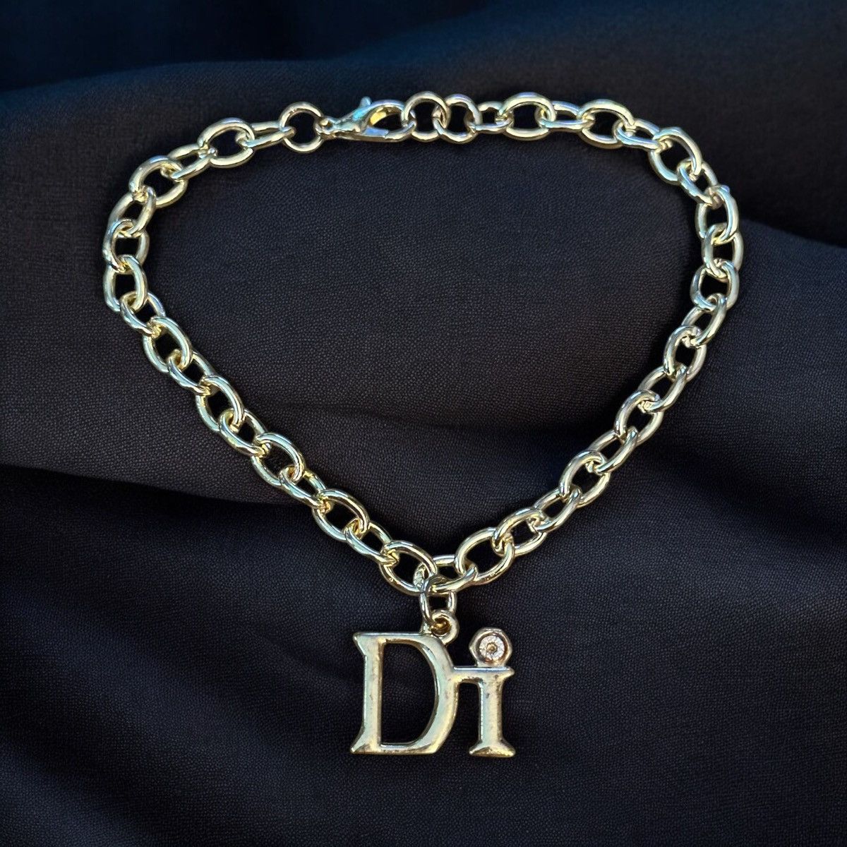 Other Diamonds International gold tone charm bracelet Size ONE SIZE - 1 Thumbnail