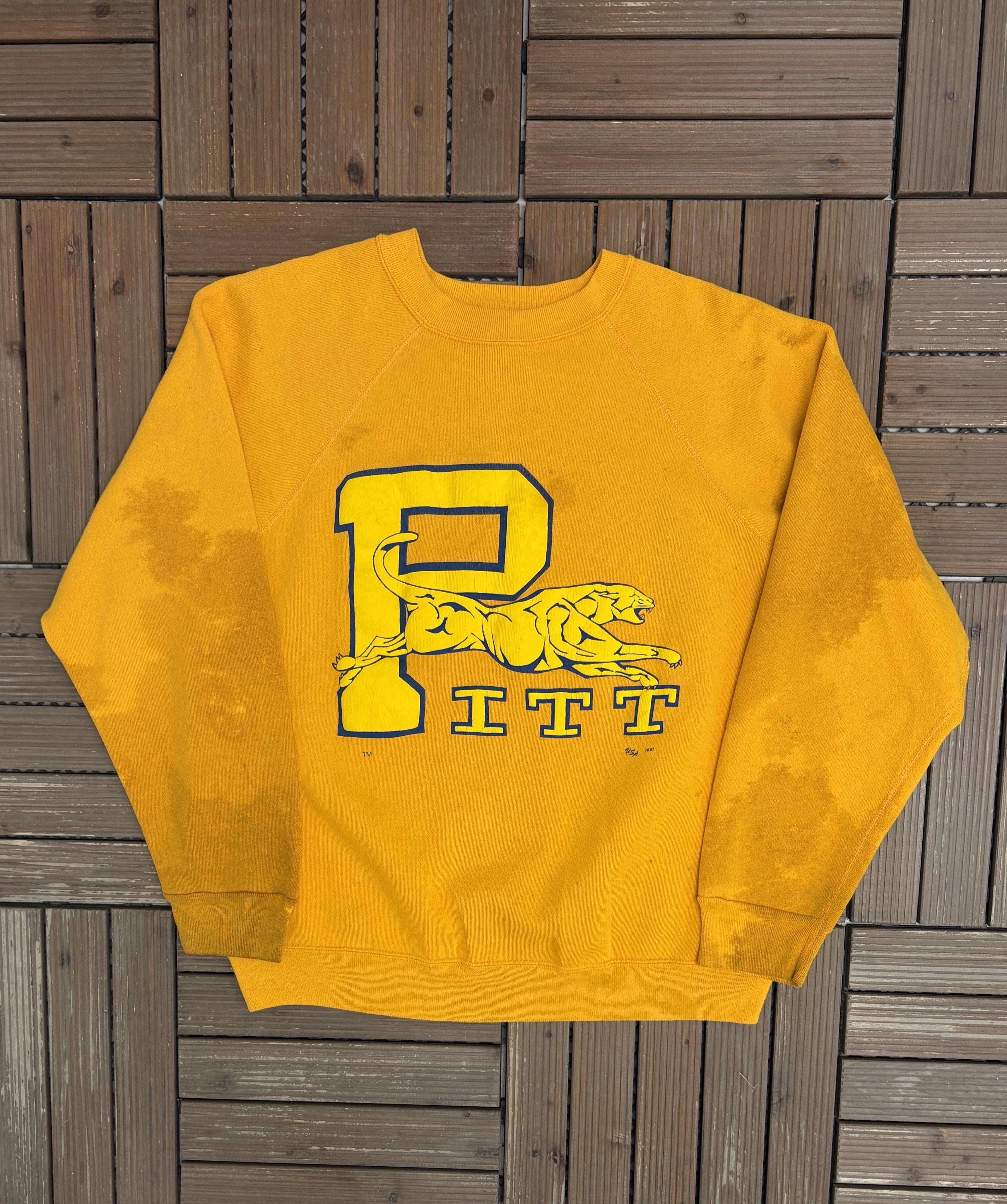 Vintage Pitt Panthers Vintage Made in USA Yellow Crewneck Sweater Size US L / EU 52-54 / 3 - 1 Thumbnail