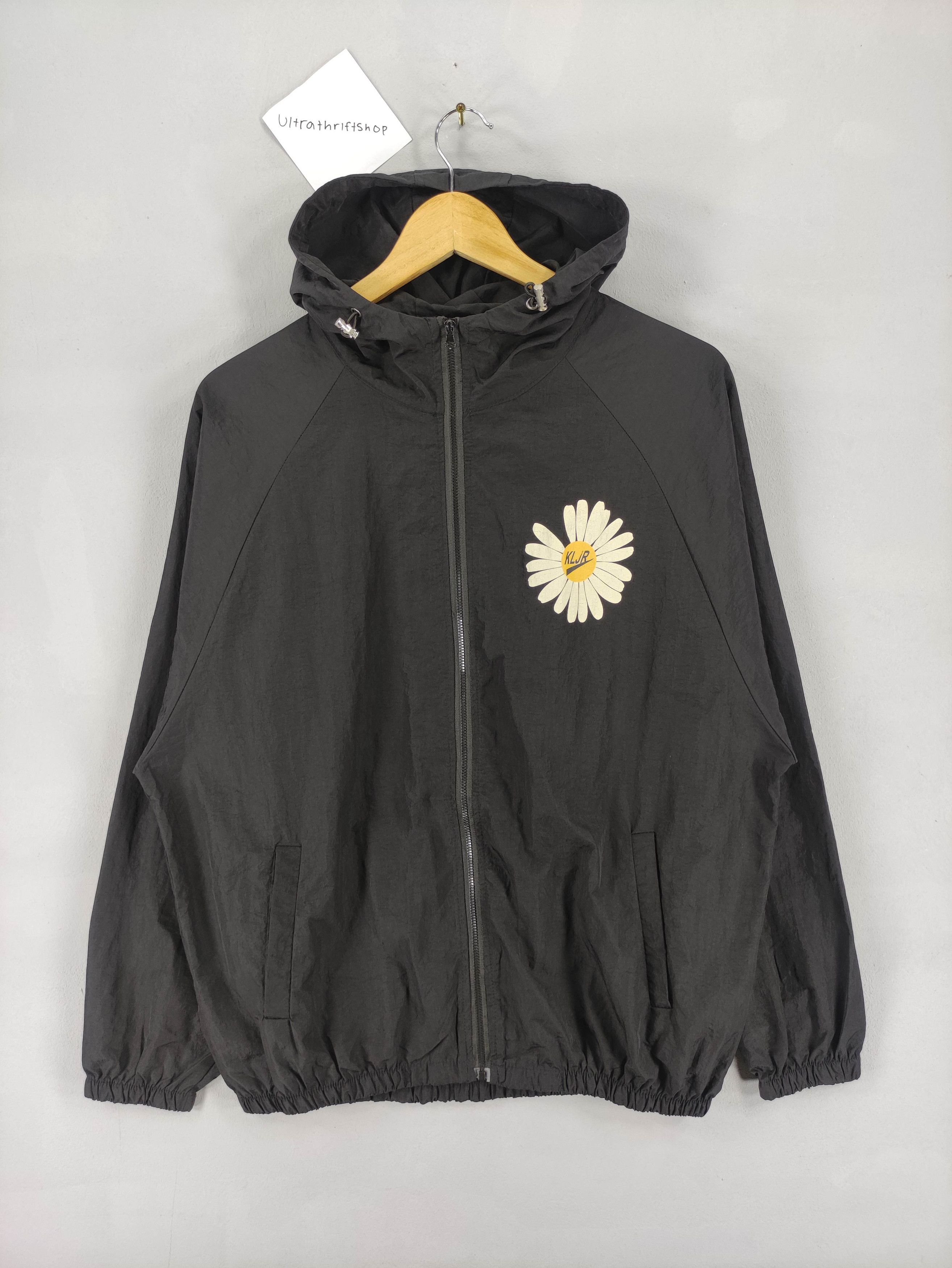 Japanese Brand vintage Kljk Winbreaker Thin Big Logo Zipper Size US L / EU 52-54 / 3 - 2 Thumbnail