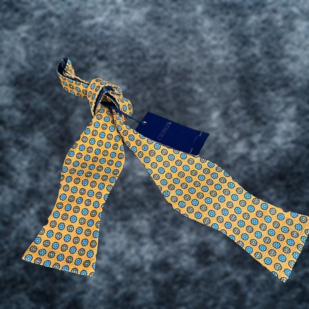 Cremieux Cremieux Bow Tie Gold Medallion Pattern Silk Self Tie Formal Party Mens NWT Giftable Accessories Mens Tie Geometric Pattern Gold Size ONE SIZE - 1 Thumbnail