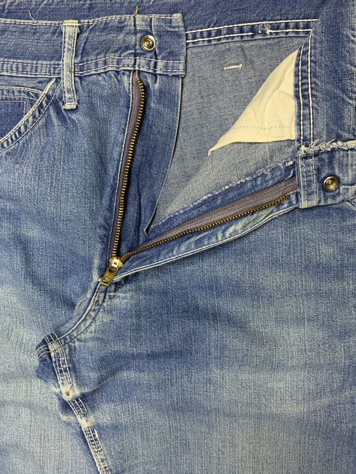 Japanese Brand Vintage Japanese Brand Blue Wash Carpenter Baggy Jeans Size US 26 / EU 42 - 10 Thumbnail