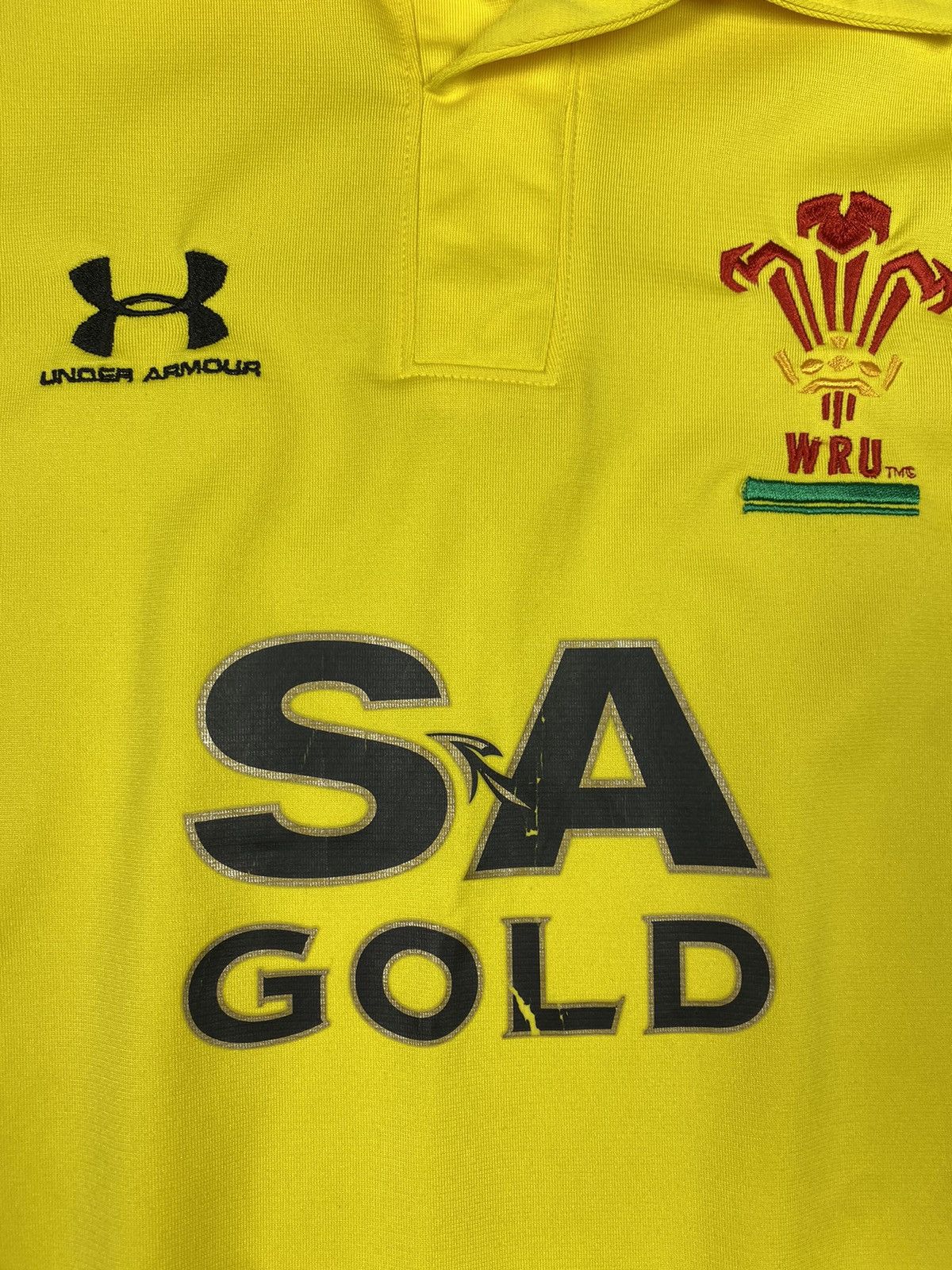Under Armour Wales Rugby Union Shirt Jersey Under Armour Yellow T Shirt Size US M / EU 48-50 / 2 - 6 Thumbnail