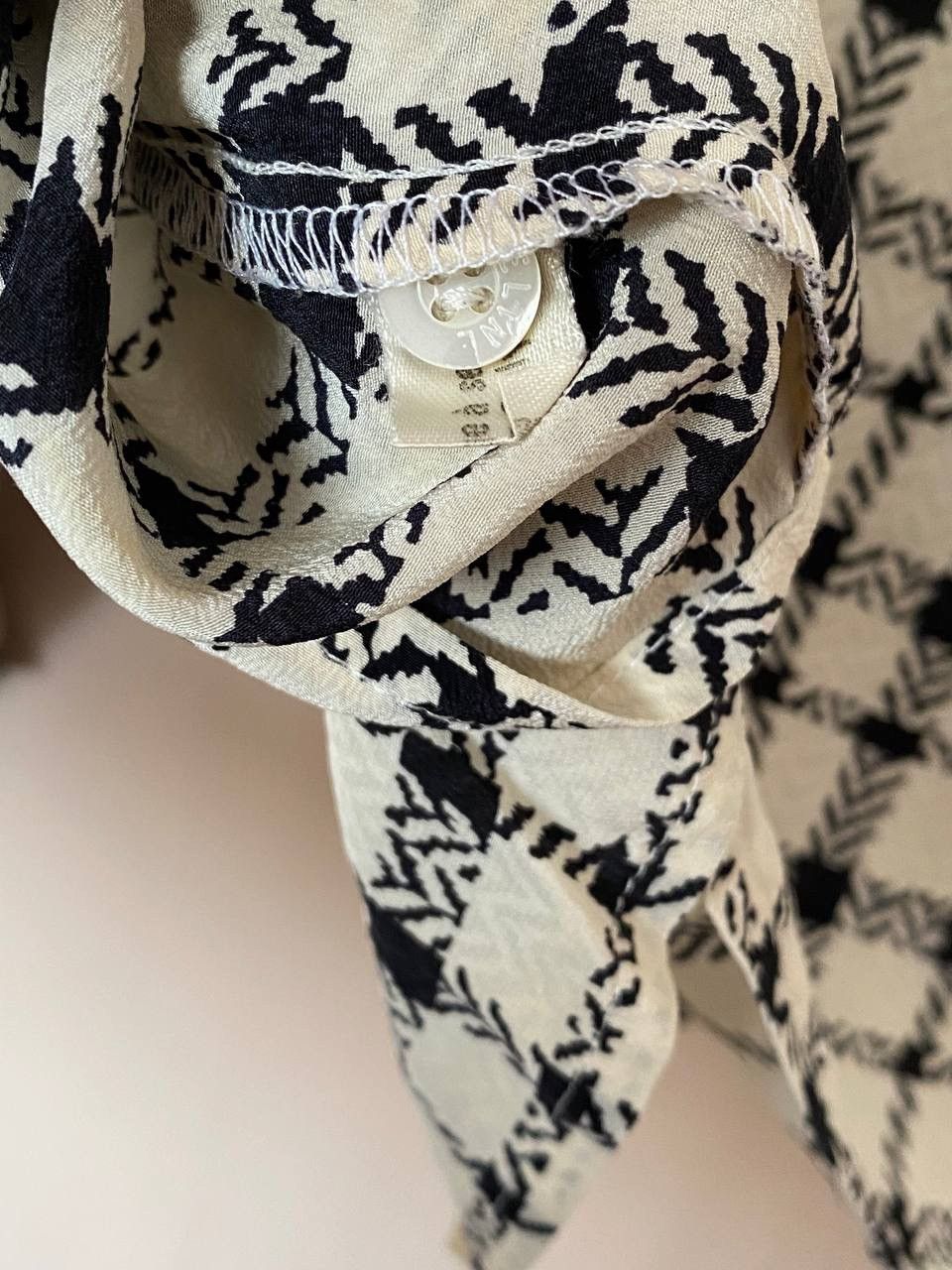 Celine Celine 80s archive vintage 100% silk blouse shirt Size L / US 10 / IT 46 - 10 Thumbnail
