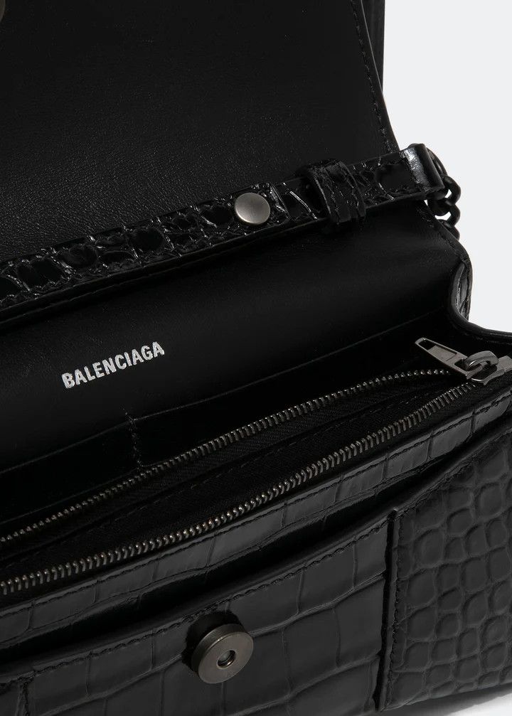 Balenciaga o1bcso1str0126 Size: OS / Hourglass Wallet On Chain Black Size ONE SIZE - 2 Thumbnail