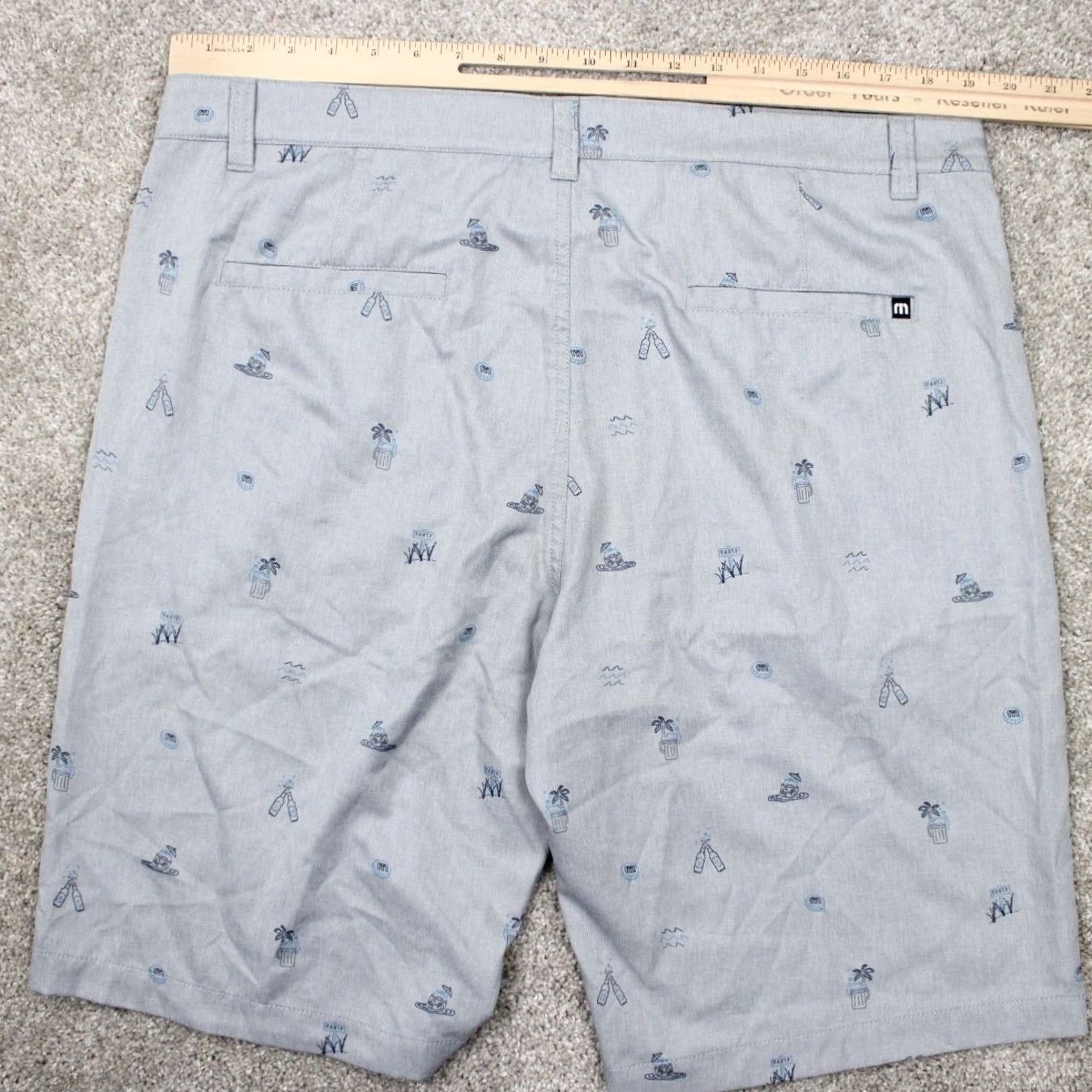 TravisMathew Travis Mathew Shipfaced AOP Shorts Mens 38 Gray Polyester Spandex 11" Inseam Bermuda Slim/Regular Fit Size US 38 / EU 54 - 6 Thumbnail