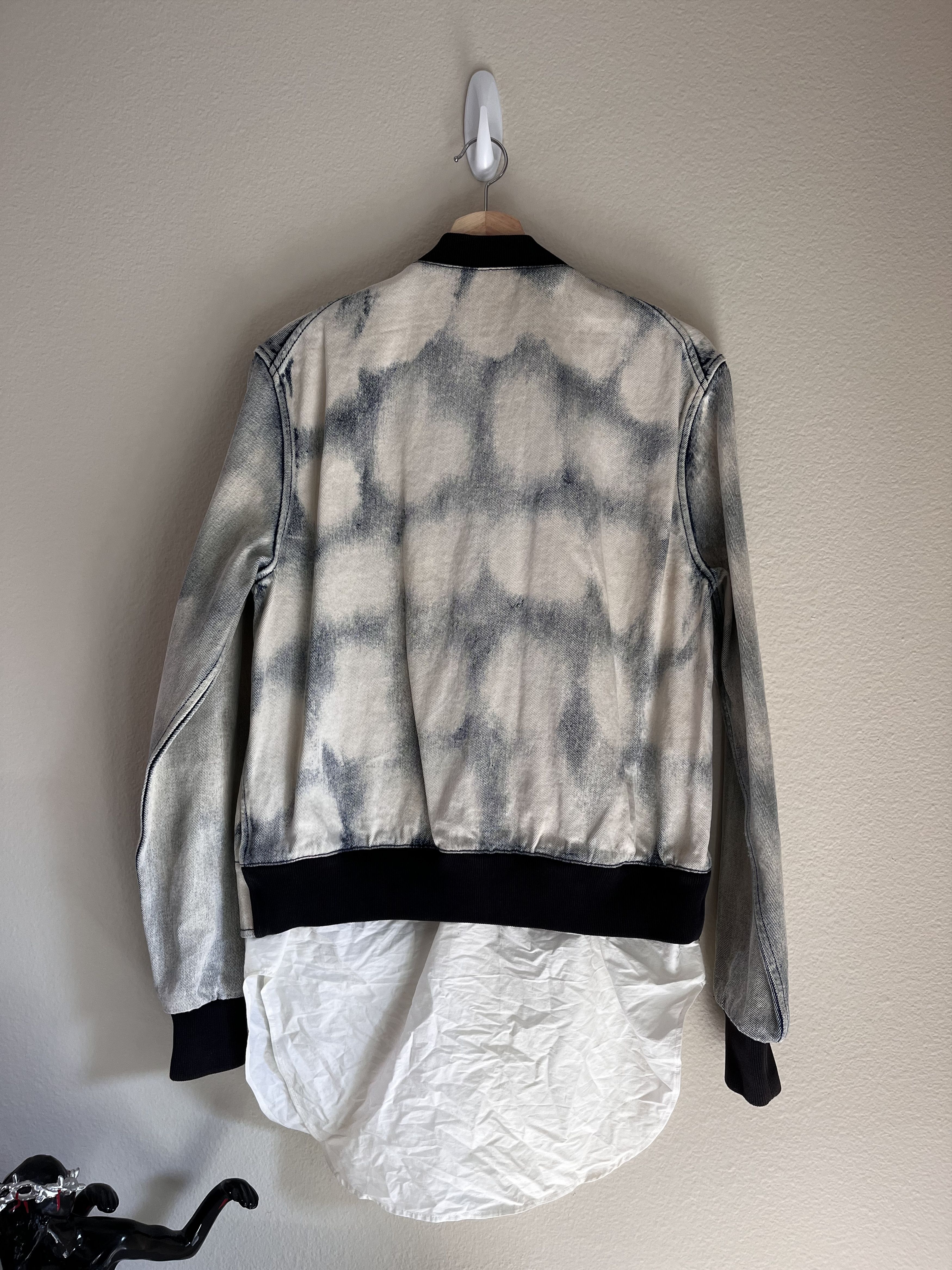 3.1 Phillip Lim 3.1 PHILLIP LIM BLEACHED DENIM BOMBER REMOVABLE POPLIN Size US S / EU 44-46 / 1 - 8 Thumbnail