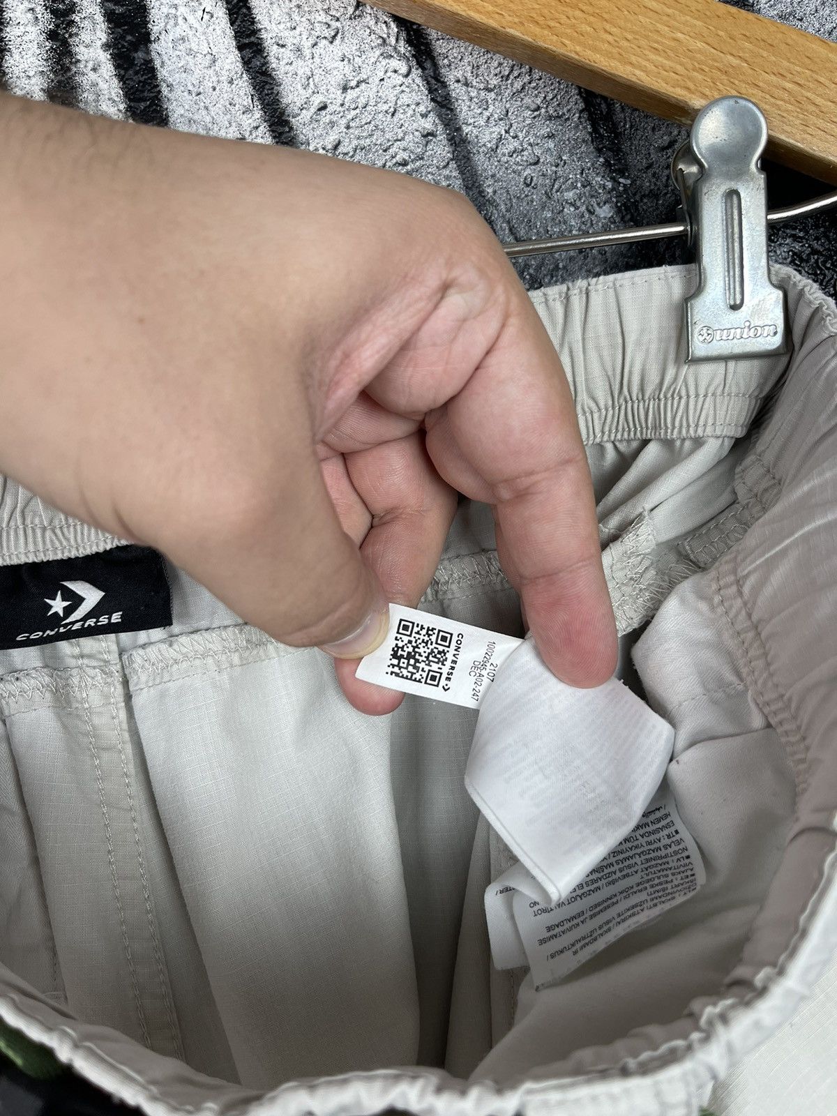Converse Converse LightweightTrail Pants Men’s Size M Size US 32 / EU 48 - 13 Thumbnail