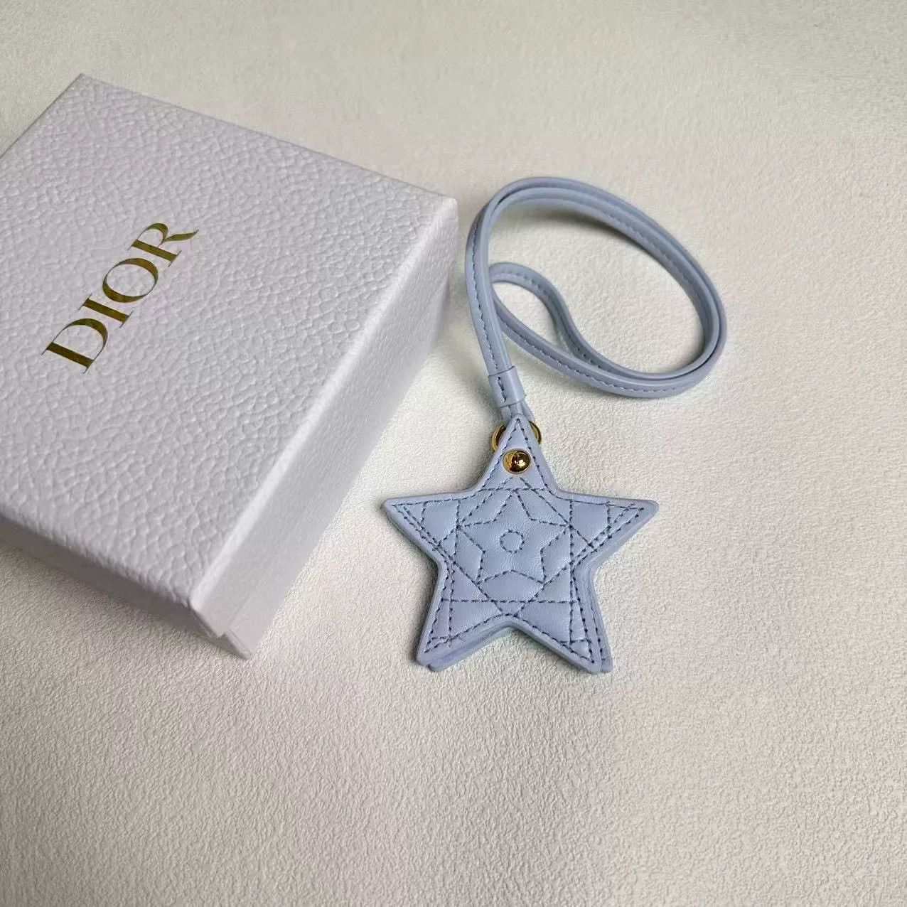 Dior Dior Star-Shaped Bag Charm Size ONE SIZE - 1 Thumbnail