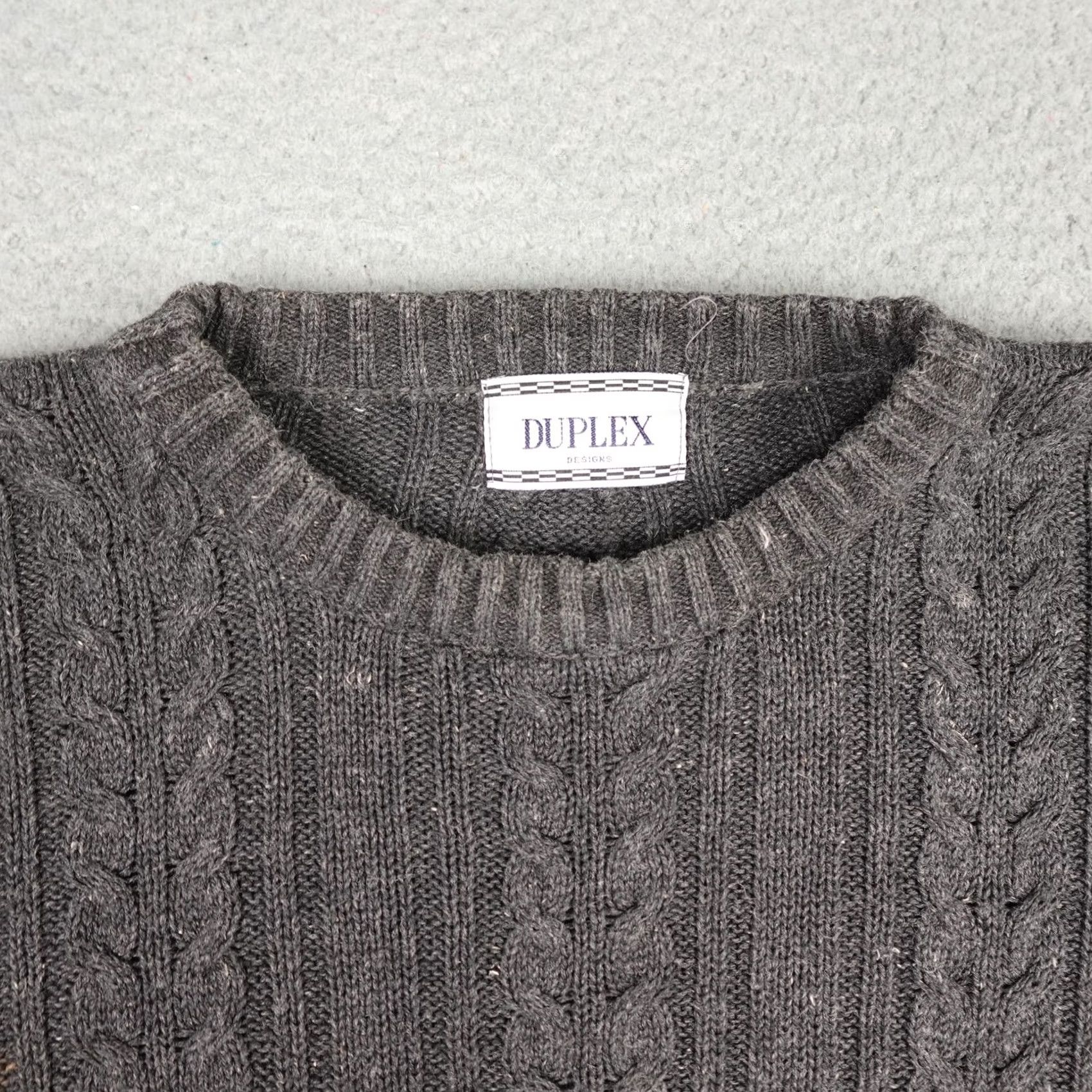 4SDESIGNS VINTAGE Duplex Designs Sweater Mens XL Gray Cable Knit Crewneck Pullover 90s Size US XL / EU 56 / 4 - 4 Thumbnail