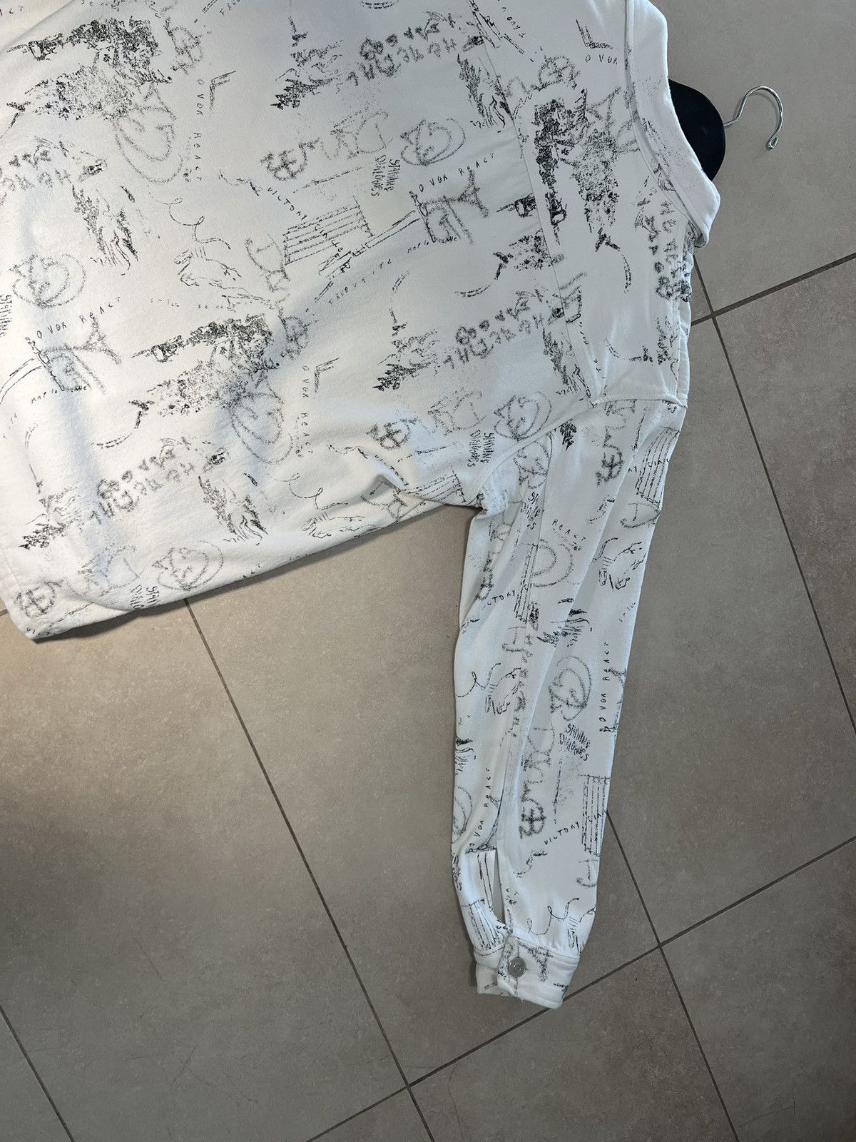 Zara Zara Print White Denim Jacket – Size L, Fashion Print Size US L / EU 52-54 / 3 - 6 Thumbnail