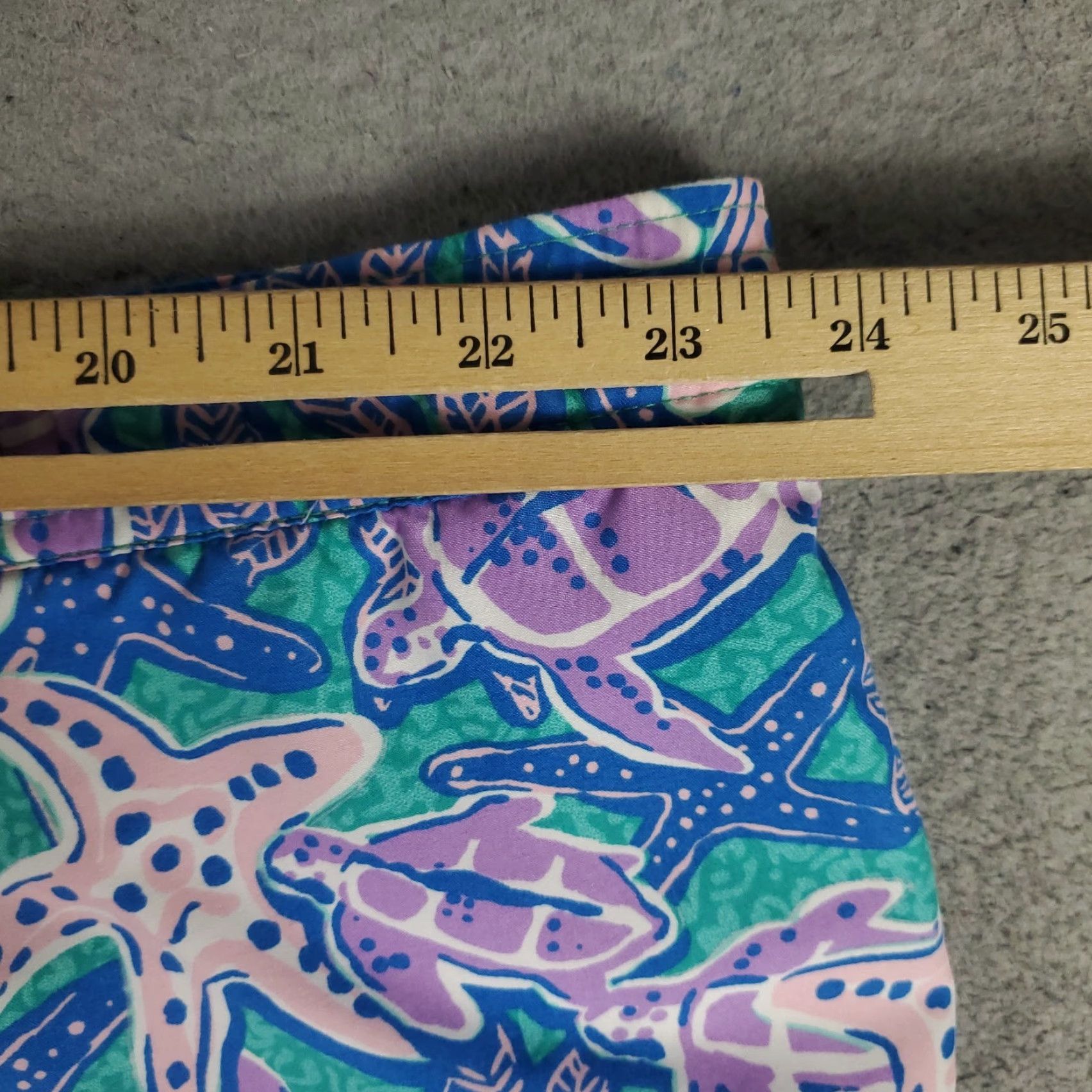 Vineyard Vines Vineyard Vines Shorts Mens 2XL Purple Blue Sea Turtles Beach Board Swim Trunks Size US 39 - 4 Thumbnail