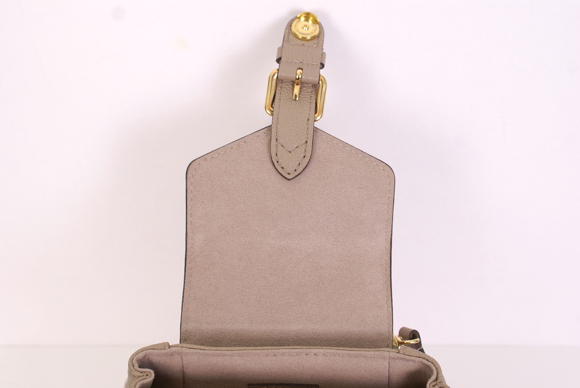 Louis Vuitton Louis Vuitton Tiny Backpack Monogram Empreinte Beige Cream Size ONE SIZE - 17 Thumbnail
