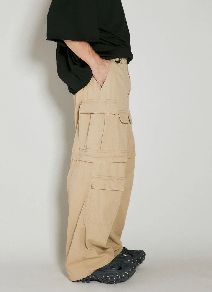 Balenciaga o1bcso1str0226 Large Cargo Pants In Beige Size US 32 / EU 48 - 1 Thumbnail