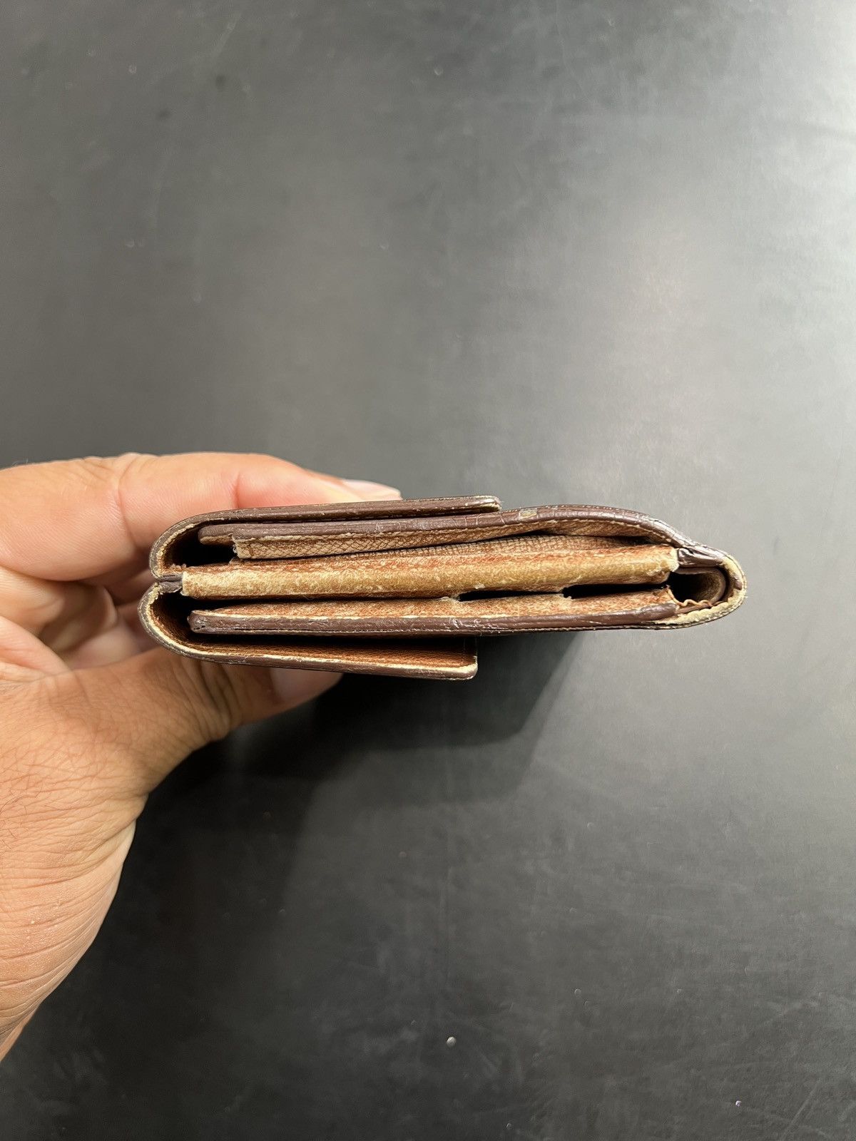 Louis Vuitton × Vintage Louis Vuitton Monogram Leather Button Fold Wallet Size ONE SIZE - 15 Thumbnail