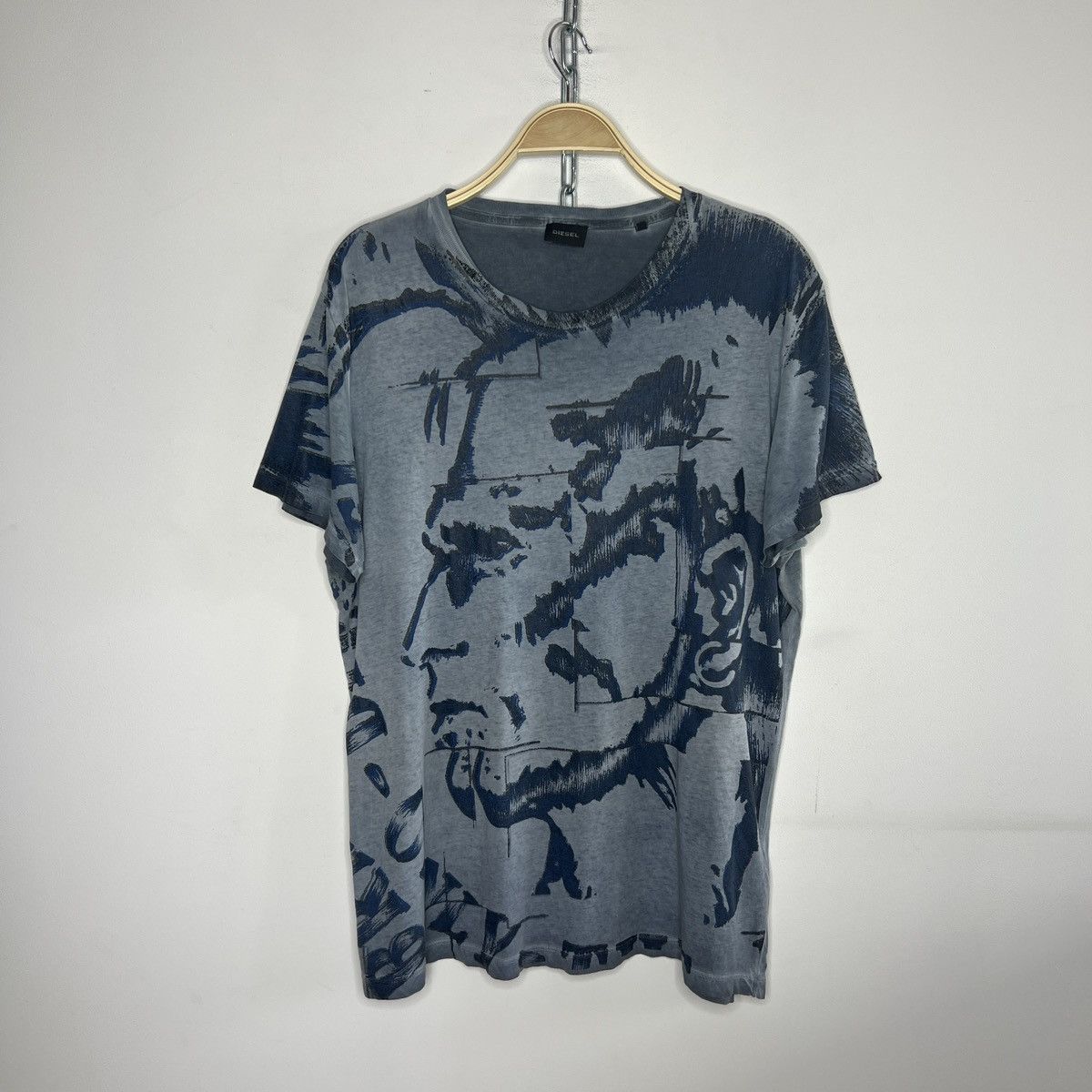 Diesel Y2K Diesel Avant Garde Tshirt Size US L / EU 52-54 / 3 - 1 Thumbnail