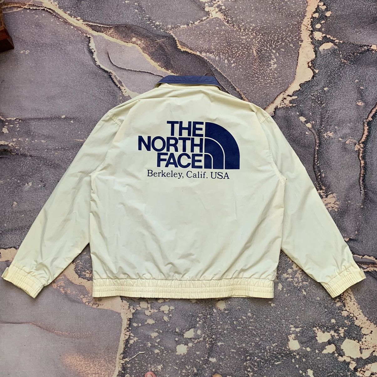Arc'teryx Super Vintage The North Face Big Logo Pocketable Windbraker Size US M / EU 48-50 / 2 - 1 Thumbnail
