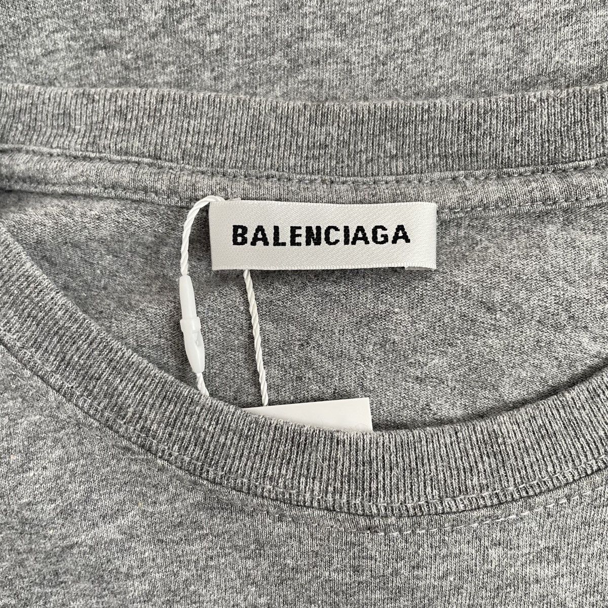 Balenciaga Balenciaga Logo Wheat Printed Short Sleeve T-Shirt K26WX Size XS / US 0-2 / IT 36-38 - 6 Thumbnail