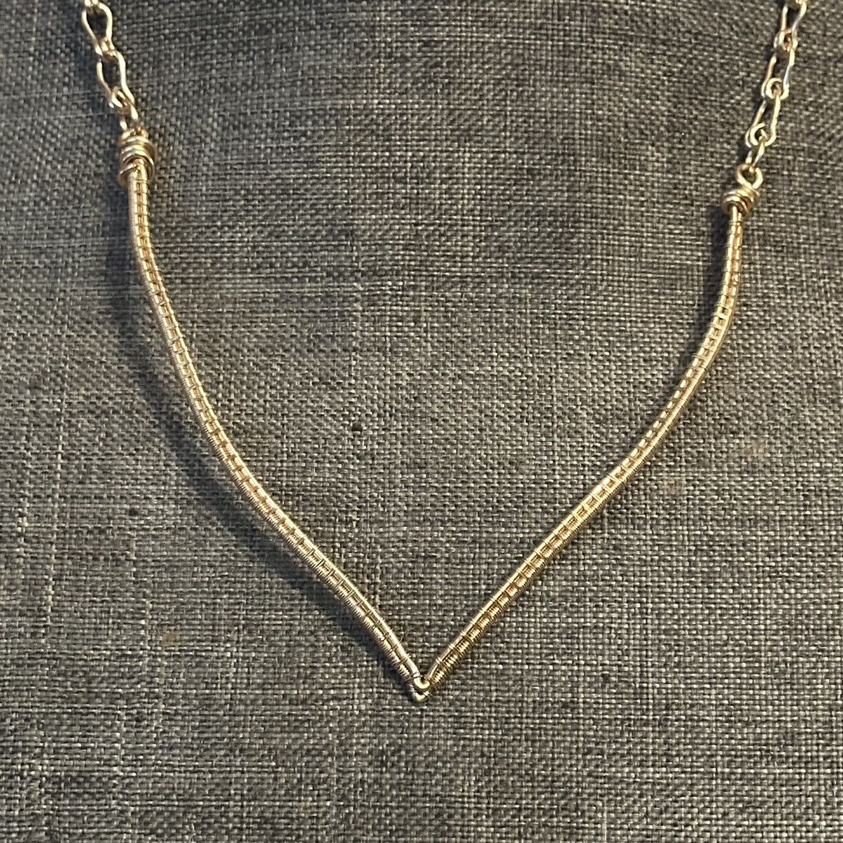 Vintage Vintage large chevron necklace Size ONE SIZE - 5 Thumbnail
