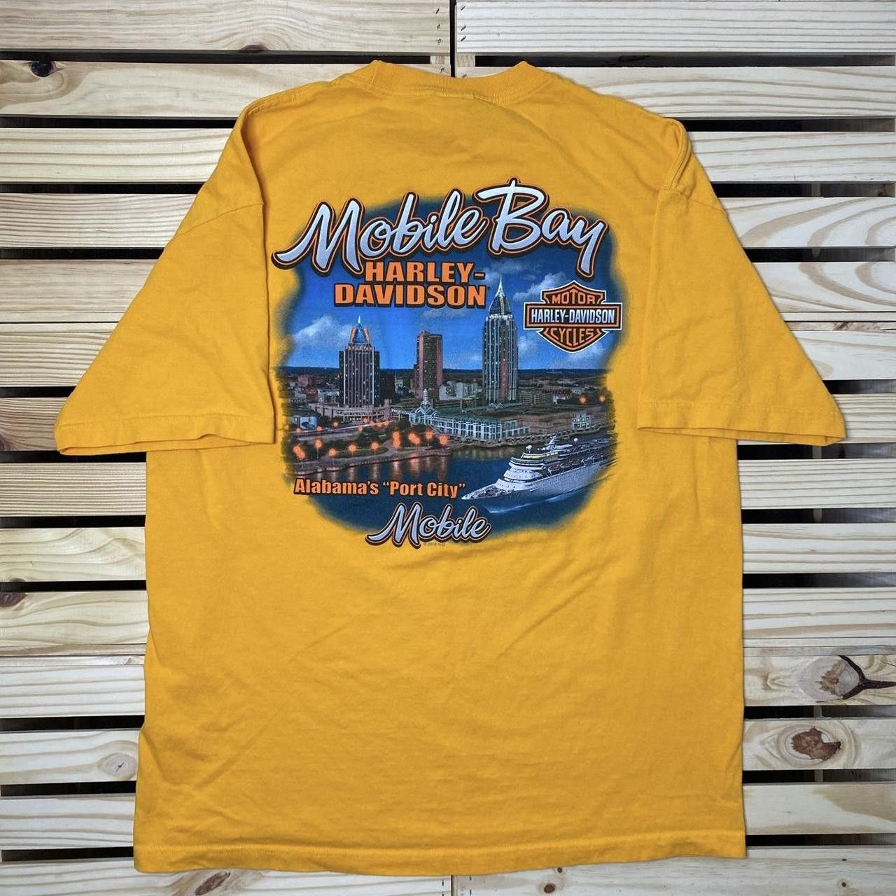 Harley Davidson Harley Davidson Mobile Bay, AL 2018 Yellow Biker Tee Size XL Size US XL / EU 56 / 4 - 1 Thumbnail