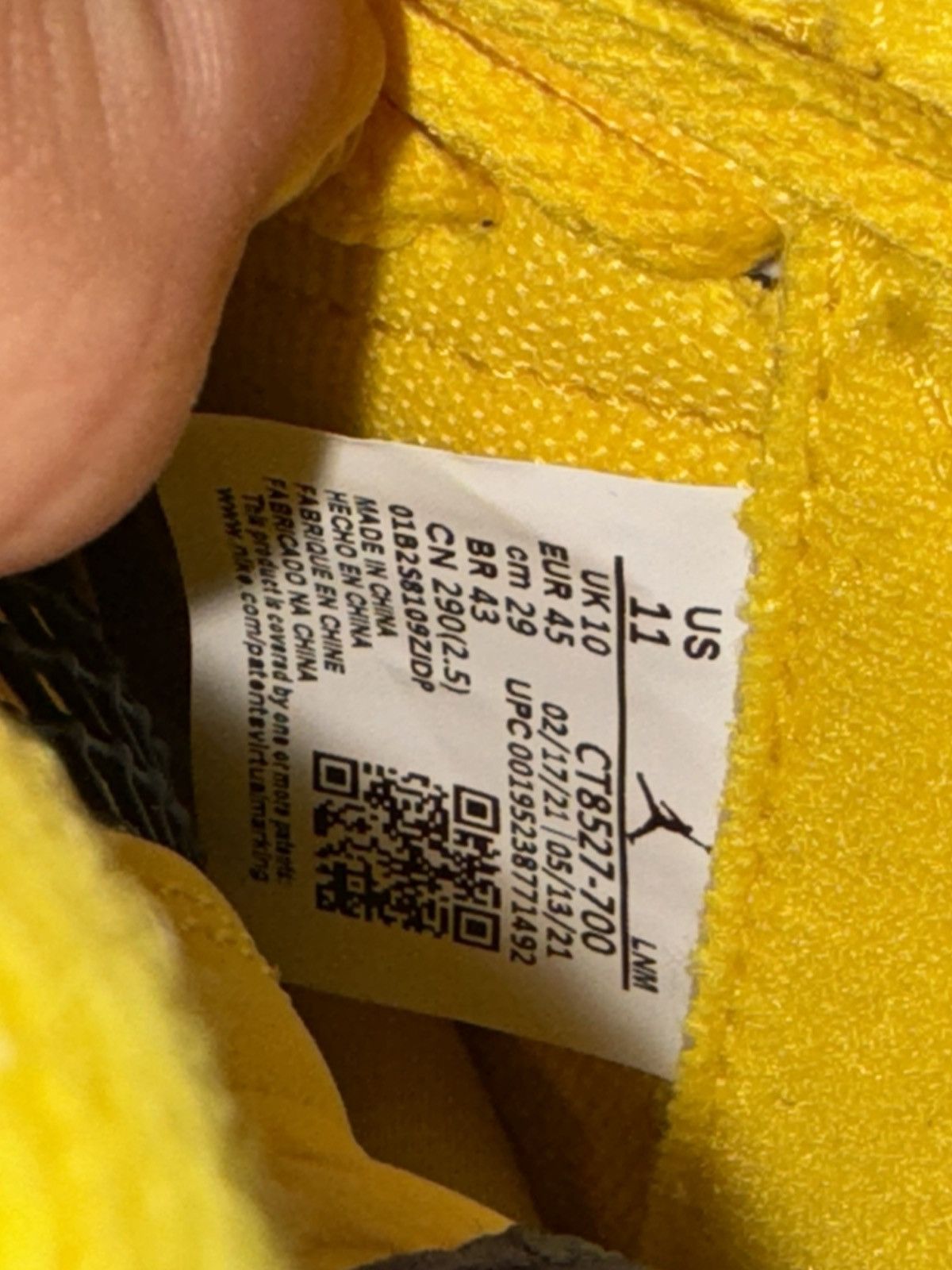 Jordan Brand Size:11 Retro 4 Lightning Size US 11 / EU 44 - 9 Thumbnail