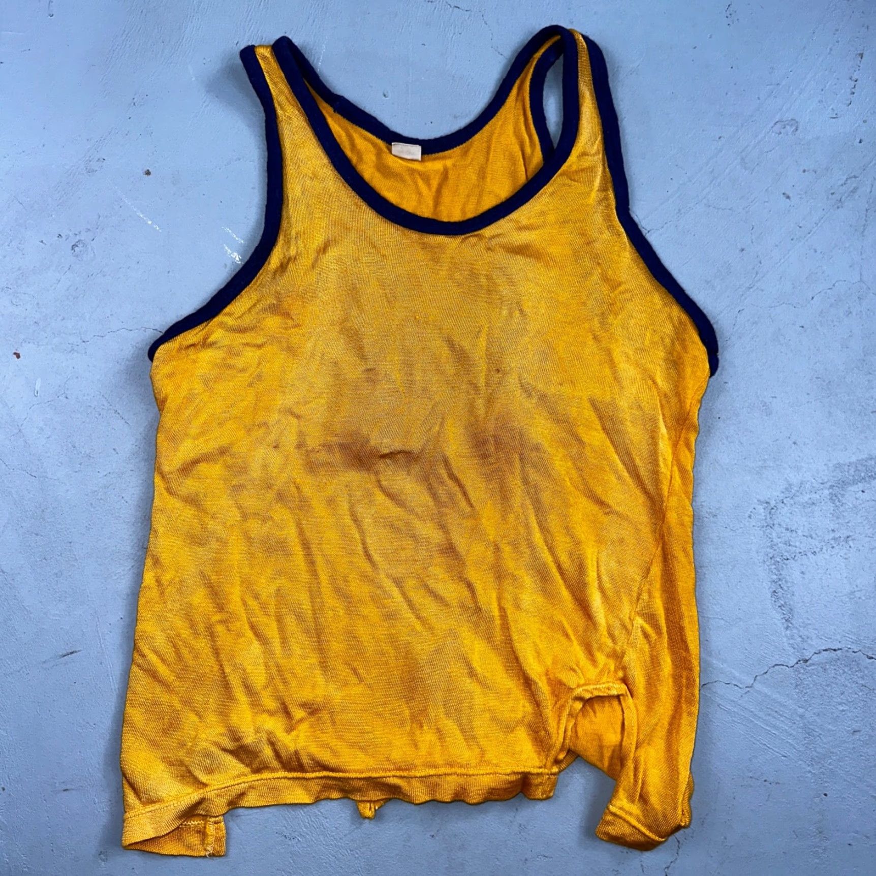Vintage VINTAGE Russell T-Shirt Men 1950s Rockabilly Tank 24 Number Yellow Short Sleeve Crew Neck VTG Size US M / EU 48-50 / 2 - 3 Thumbnail