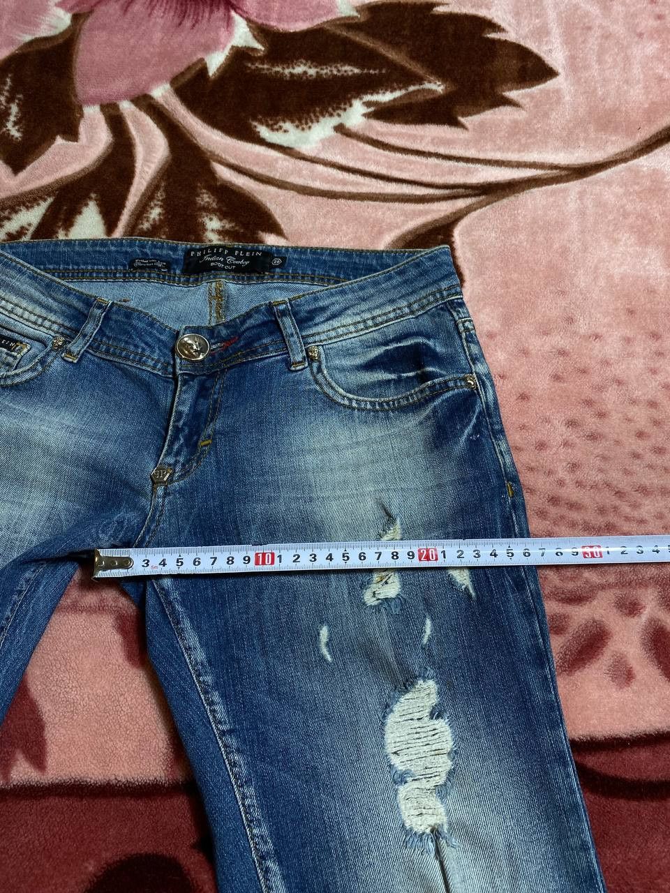 Philipp Plein Philipp Plein Rhinestone stonewashed straight-leg jeans Size US 28 / EU 44 - 9 Thumbnail