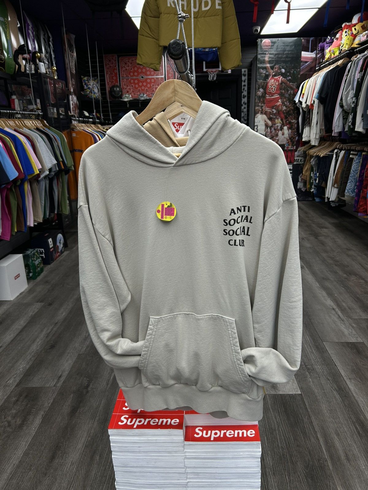 Anti Social Social Club Anti Social Social Club Kkoch Hoodie Beige Size US L / EU 52-54 / 3 - 1 Thumbnail