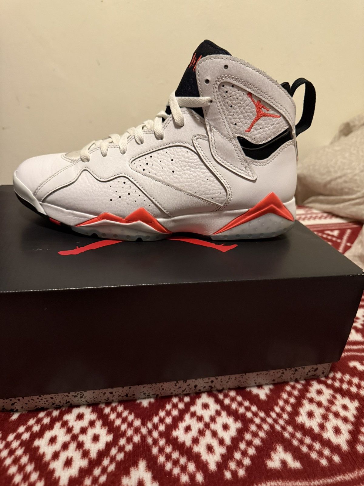 Jordan Brand Air Jordan 7 Retro ‘White Infrared’ Size US 9 / EU 42 - 6 Thumbnail