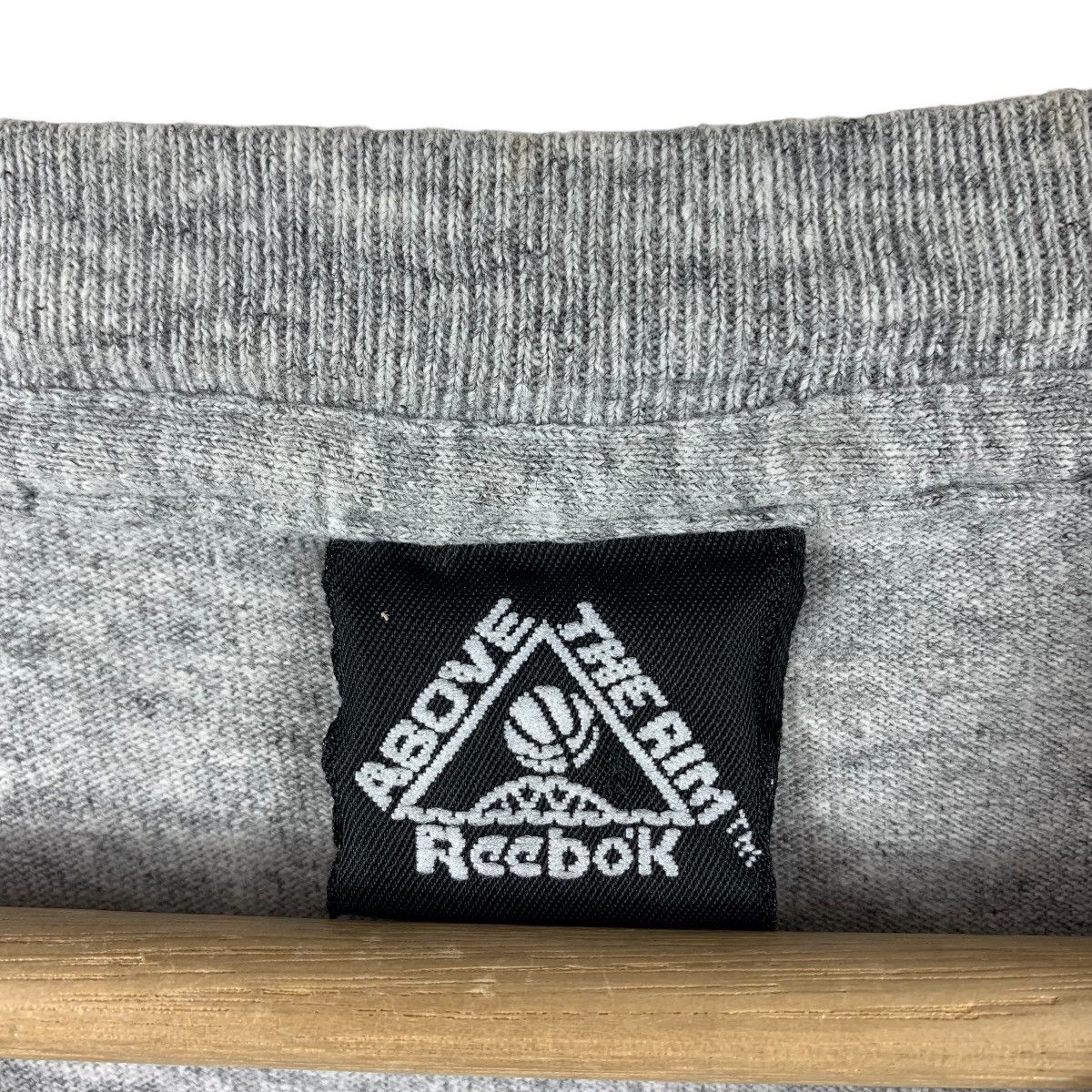 Reebok × Vintage Vintage REEBOK Above the rim Back hit spellout tee Size US M / EU 48-50 / 2 - 3 Thumbnail