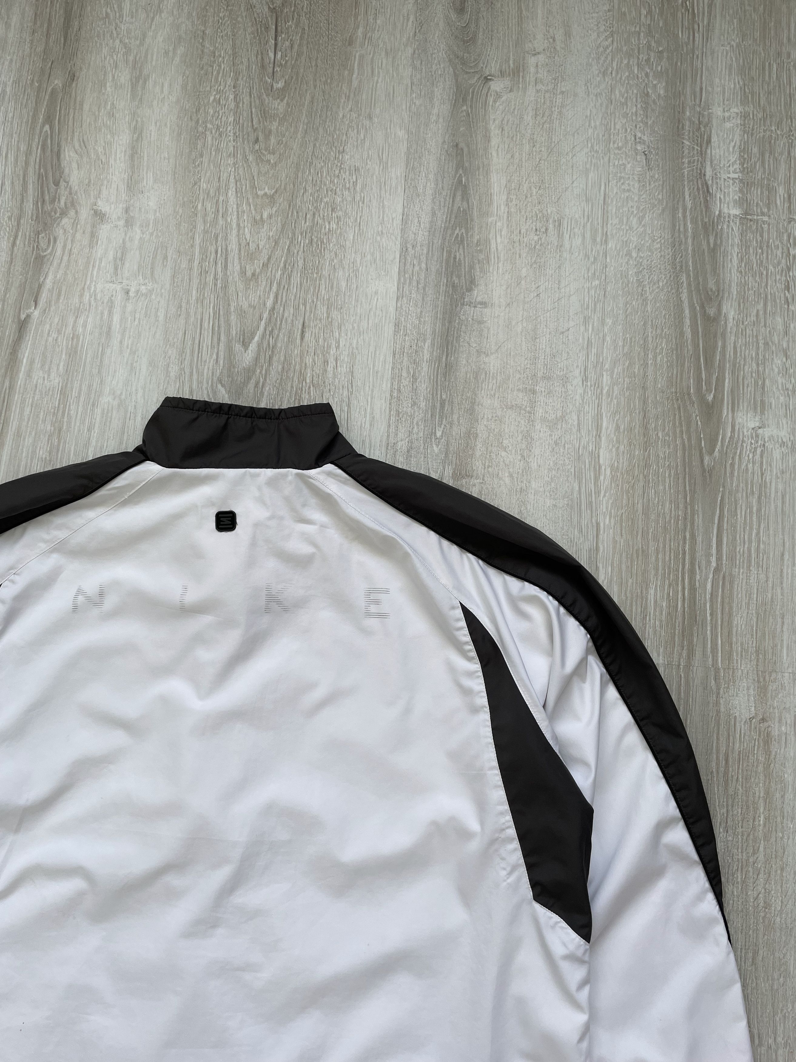 Nike Vintage Nike Nylon Light Track Olimpic Swoosh Jacket Size US XL / EU 56 / 4 - 12 Thumbnail