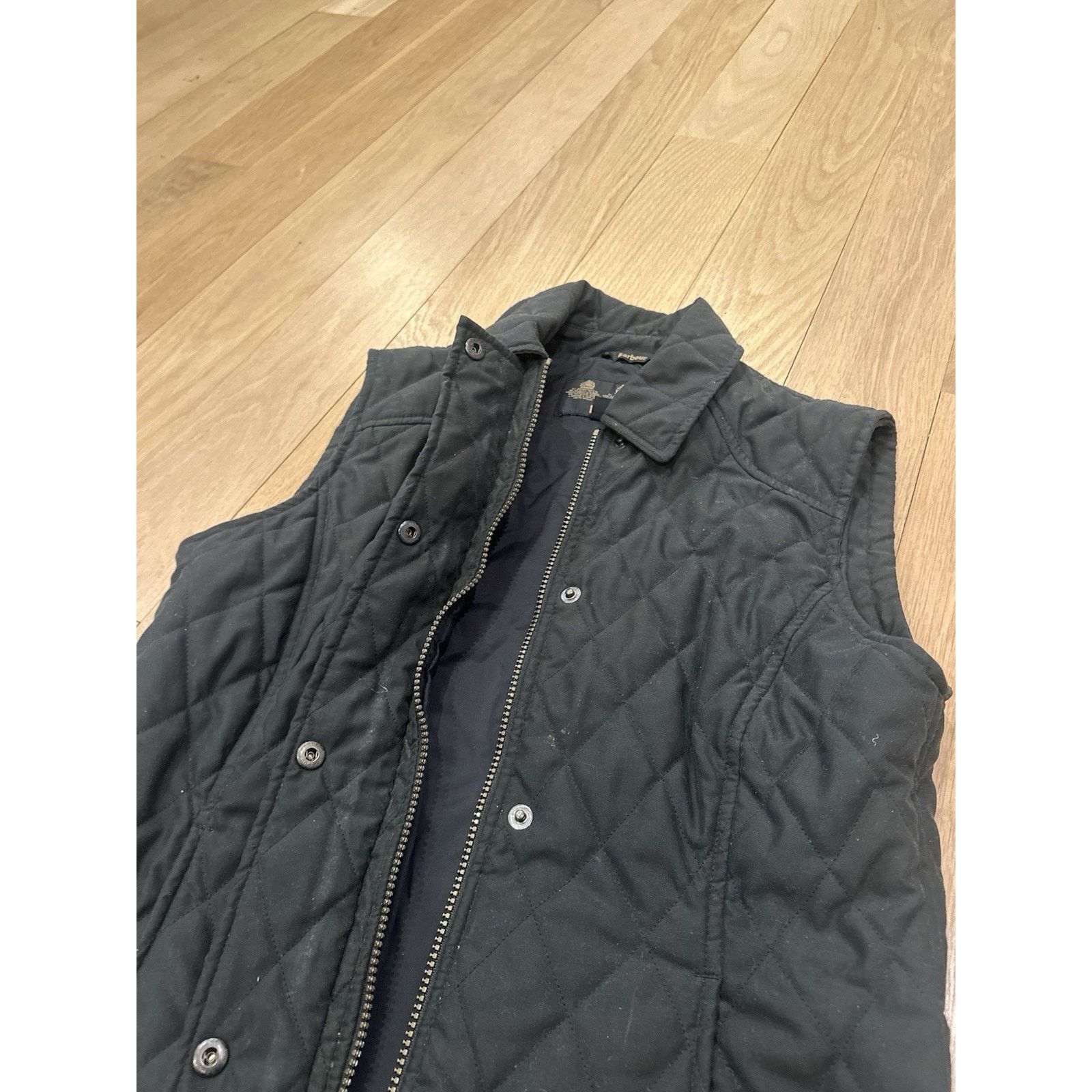 Barbour Barbour Vest Womens 6 Black Quilted Full Zip Collared Outdoo Size M / US 6-8 / IT 42-44 - 2 Thumbnail