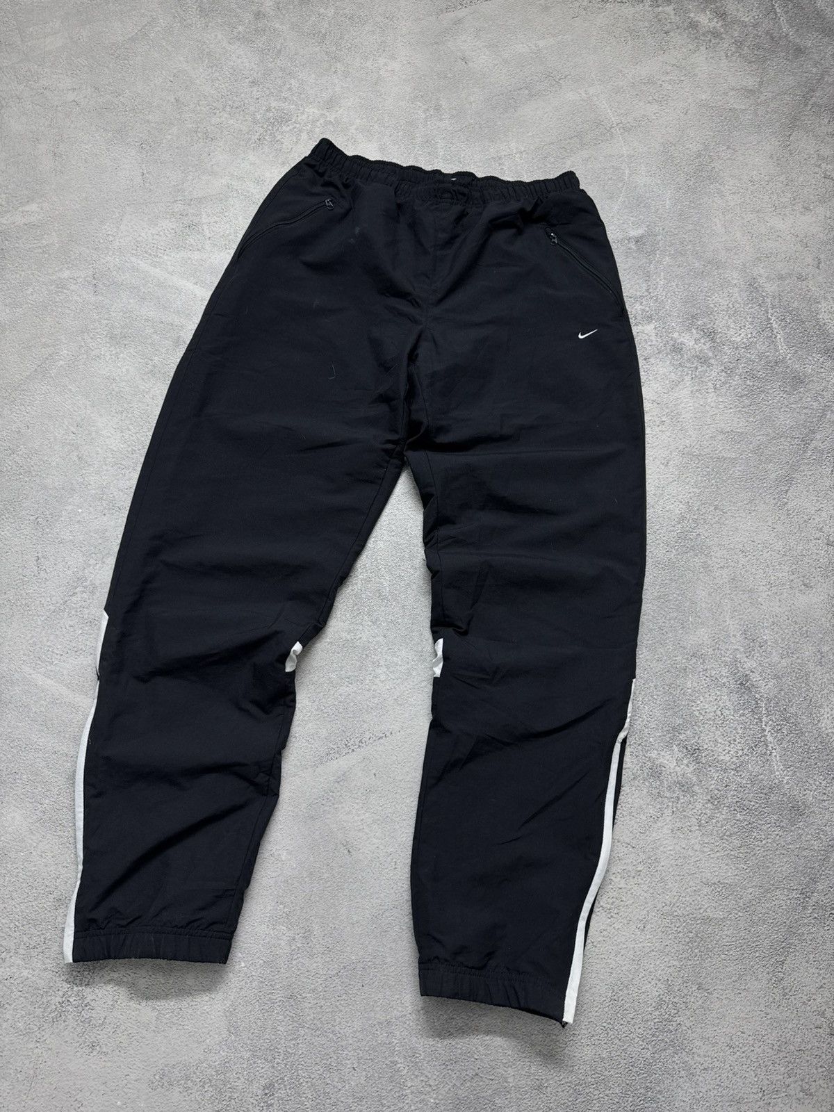 Nike Vintage Y2K Nike Nylon Mini Swoosh Pants 00’s Size US 34 / EU 50 - 5 Thumbnail